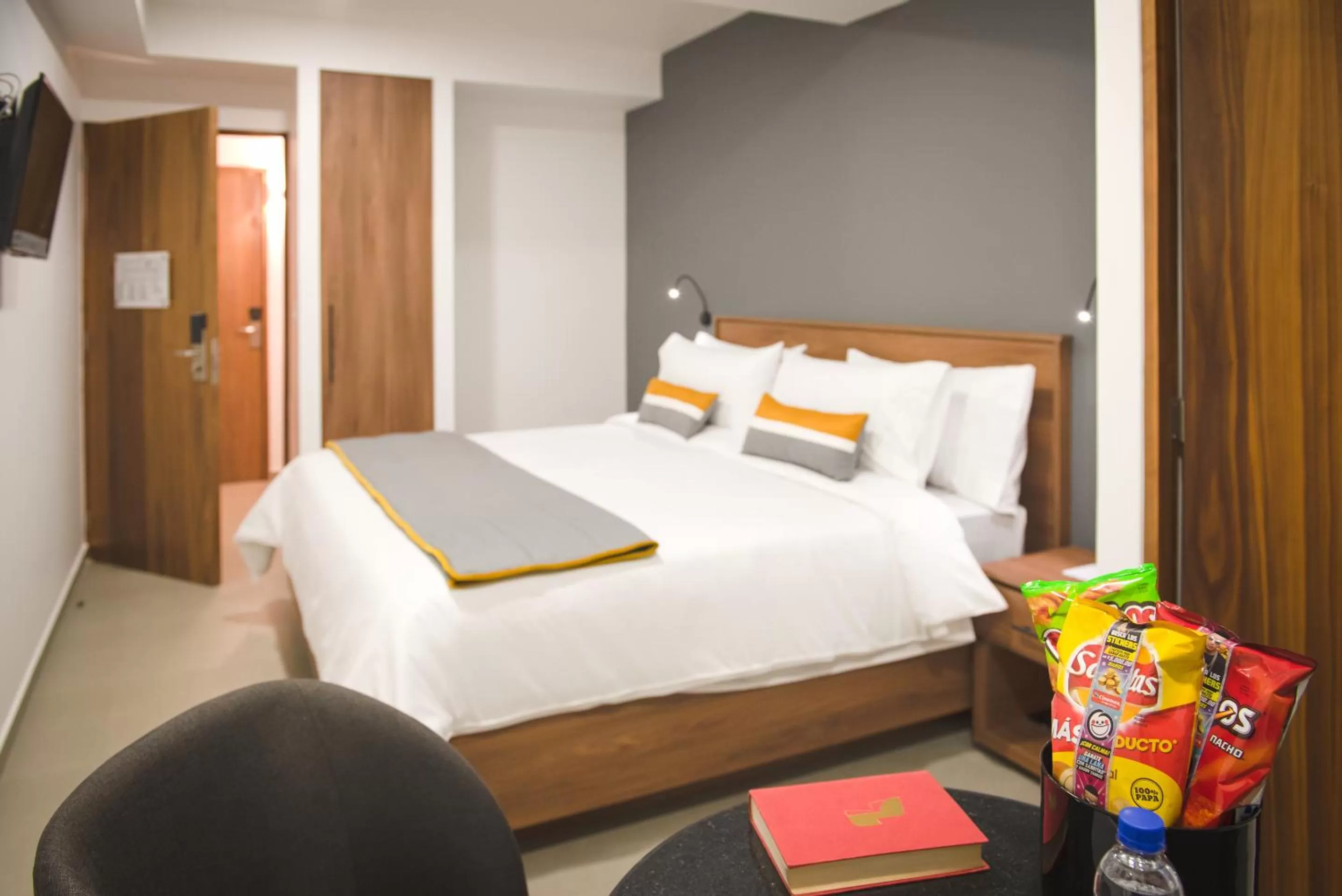 Bedroom, Bed in Hotel Boutique Parque Centro