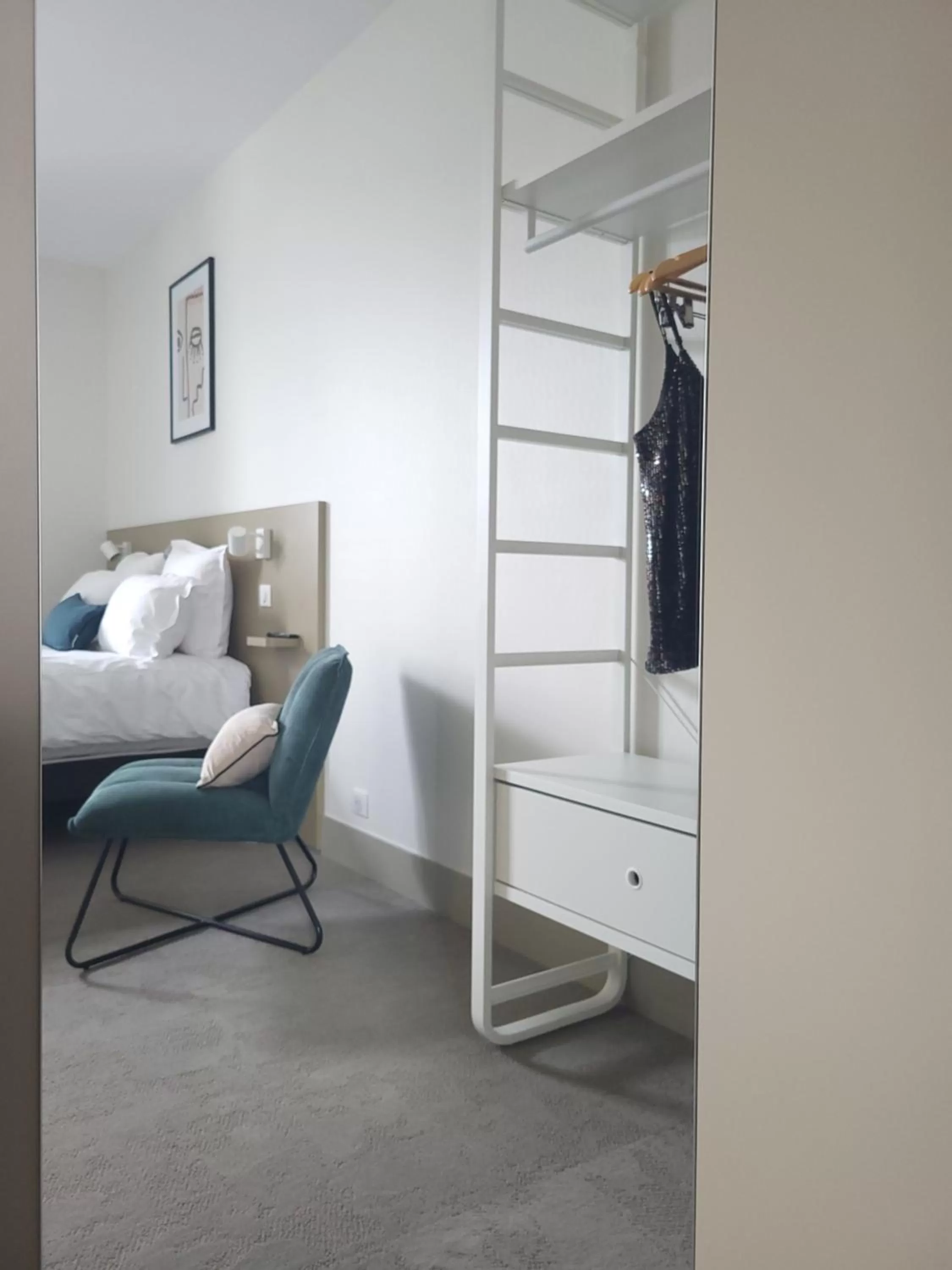 Bed in Mage hôtels - Hôtel la grenette - Brasserie Bonté Divine