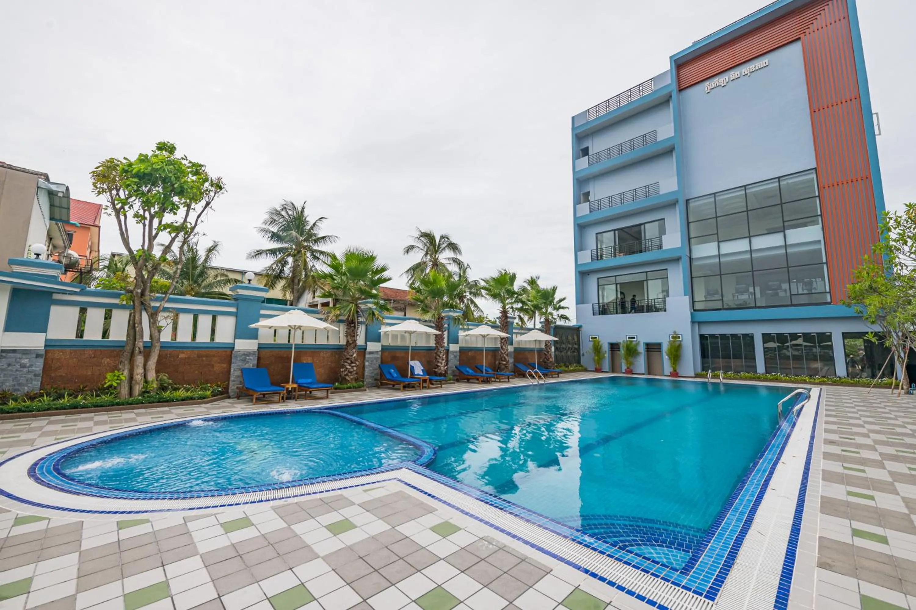 Property building in Kampong Thom Royal Hotel