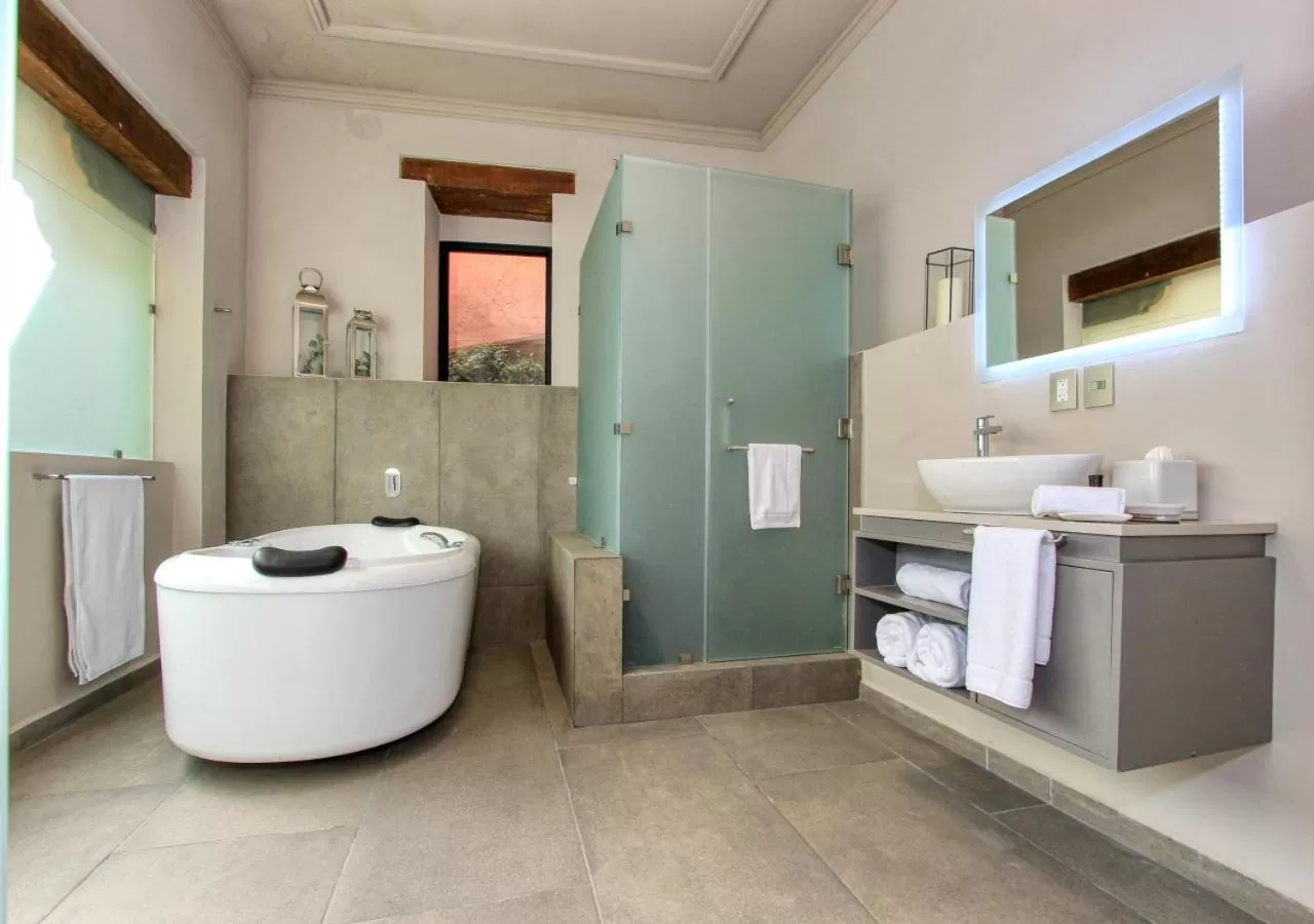 Hot Tub in Casa Florencia Hotel Boutique