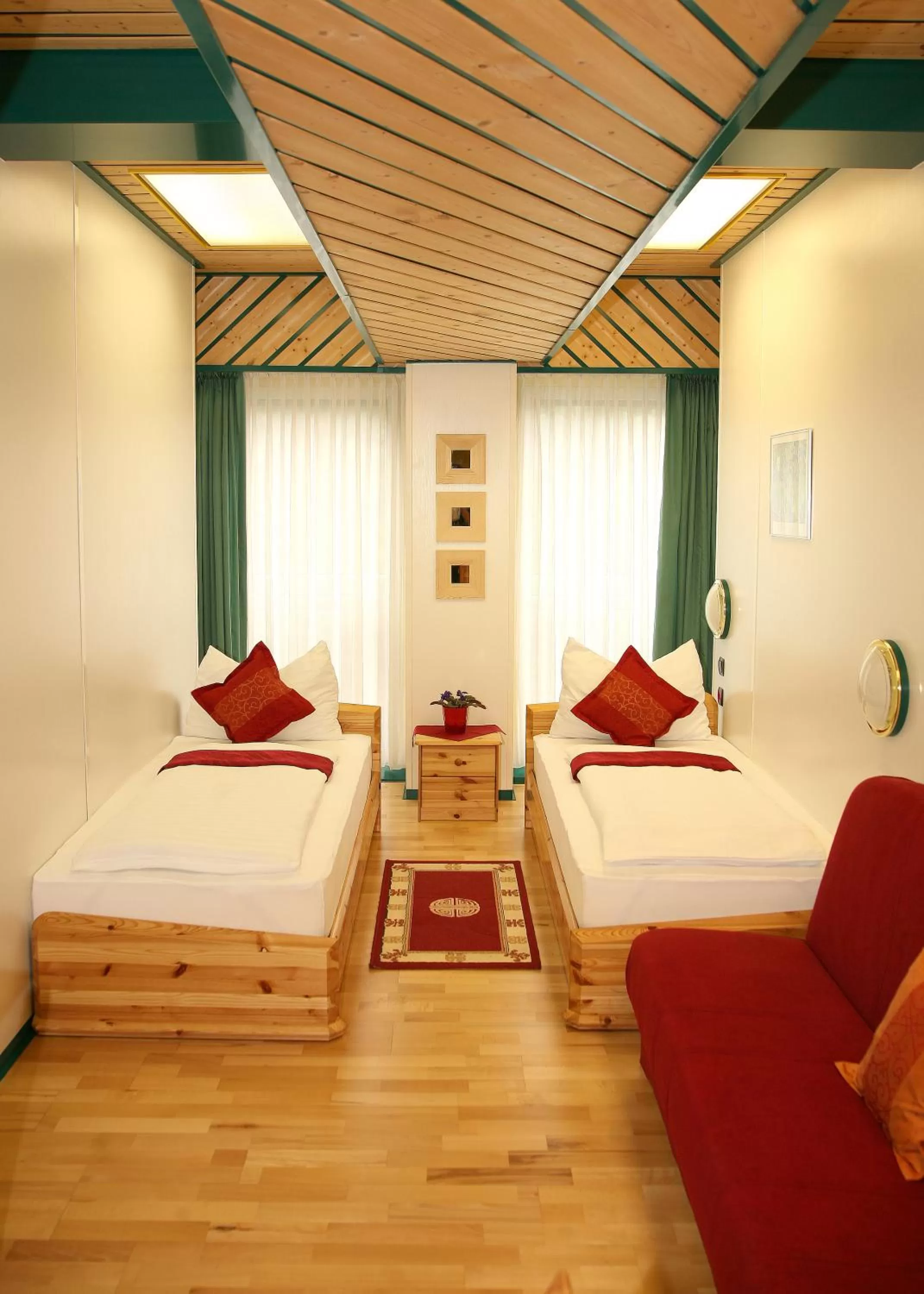 Bed in Hotel Asperner Löwe