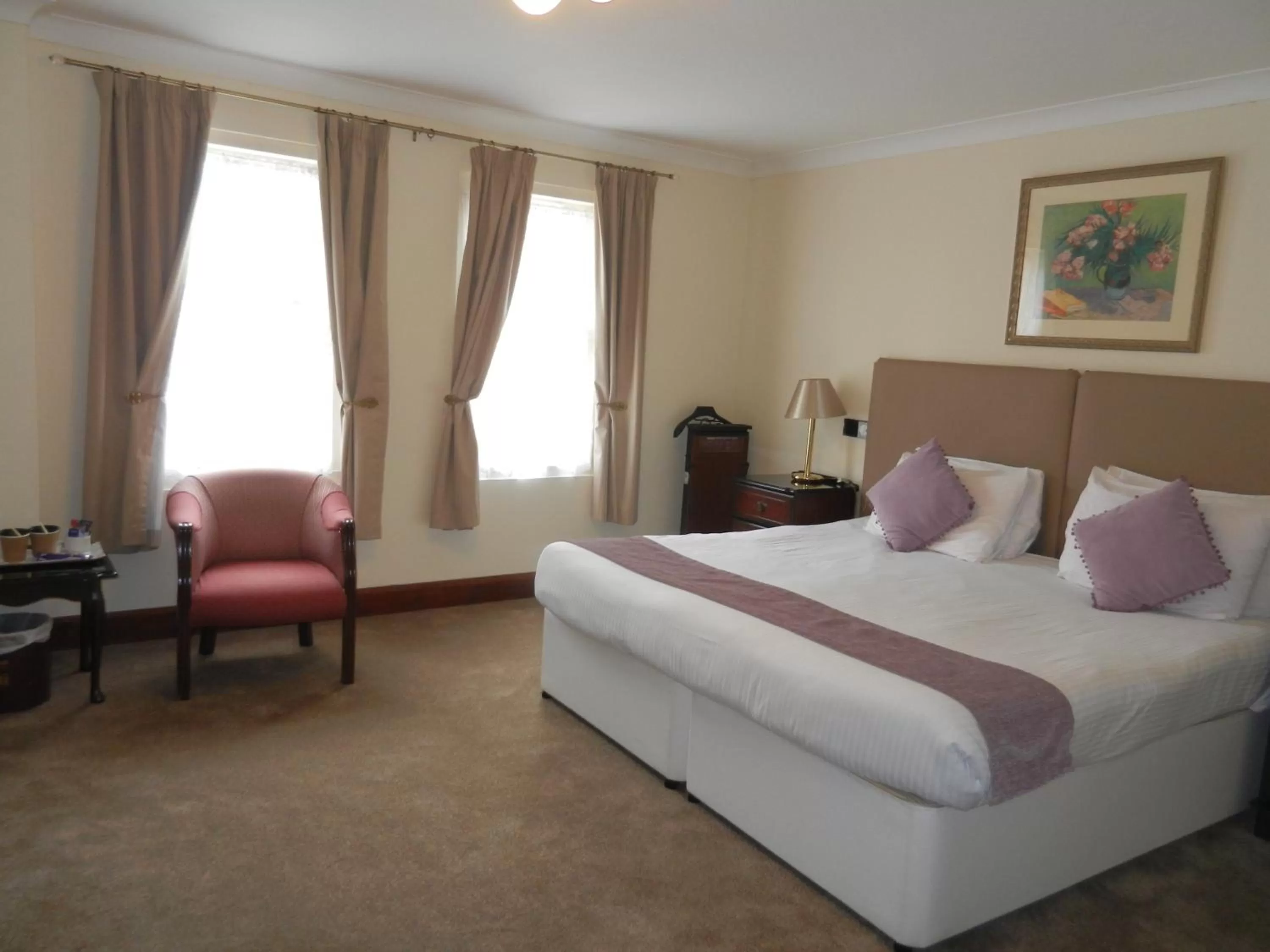 Bed in Morangie Hotel Tain