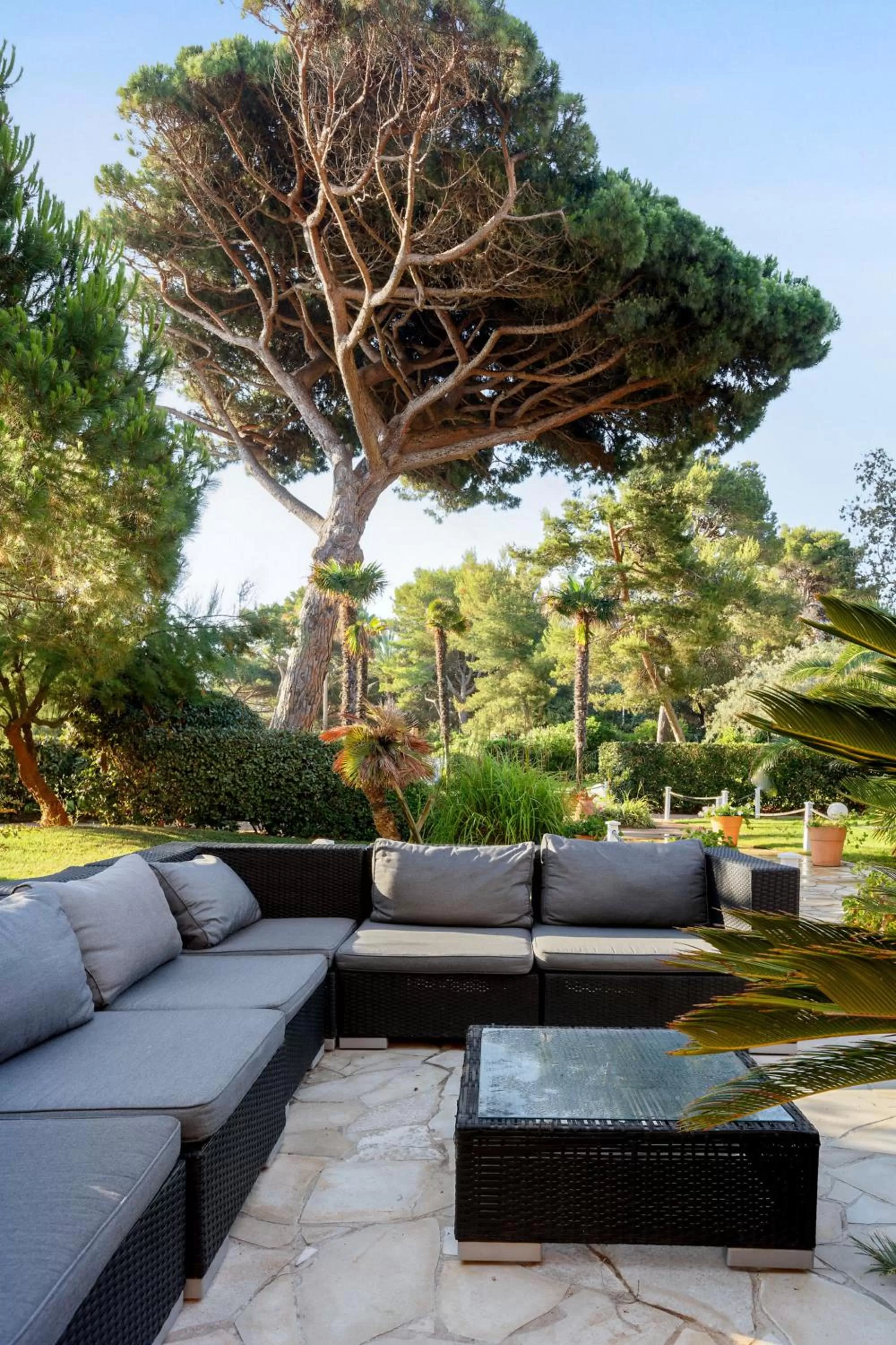 Patio in Résidence Pierre & Vacances La Pinède