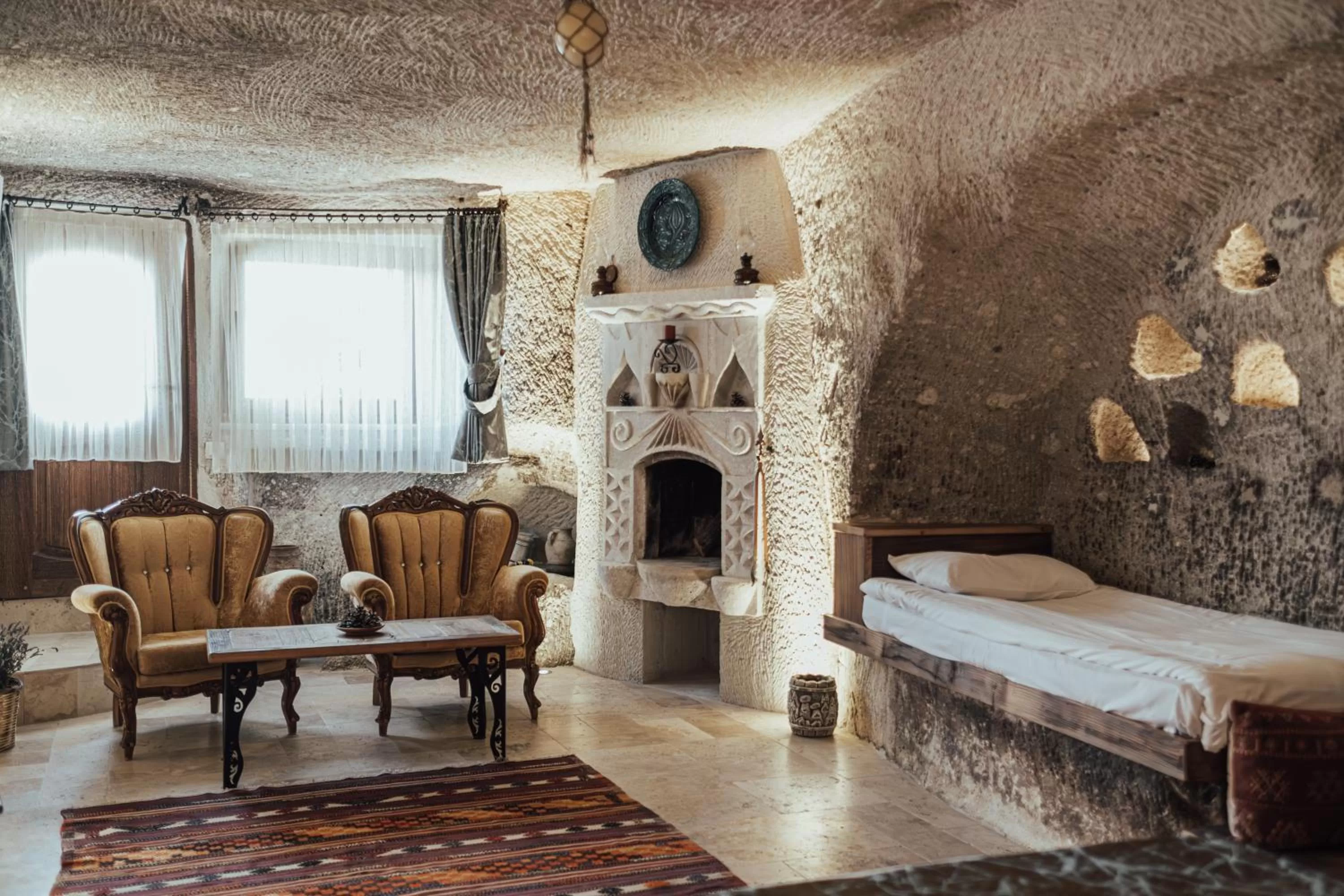 Photo of the whole room, Bed in Şah Saray Cave Suites Halal Hotel