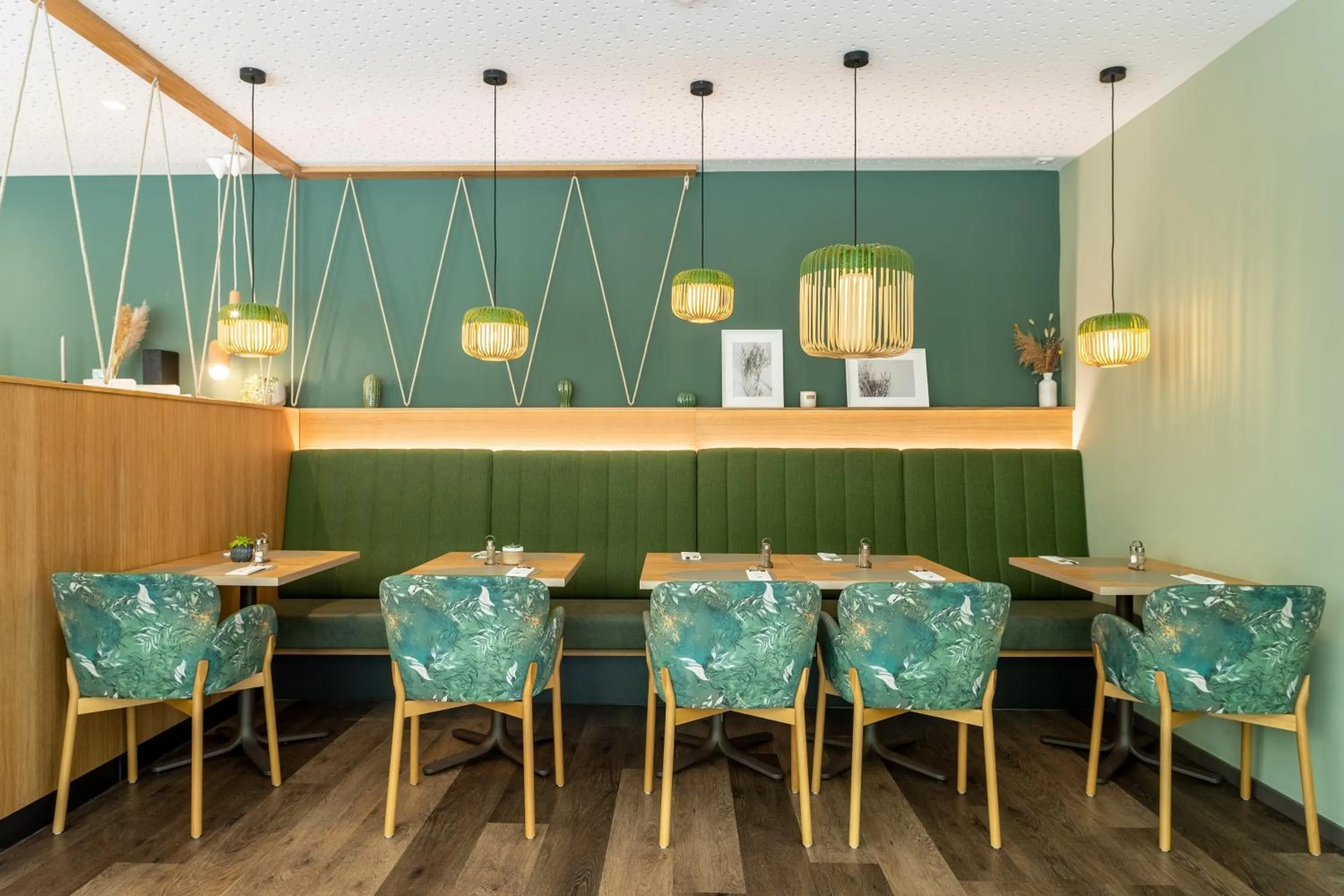 Dining area in The Weekend Hotel