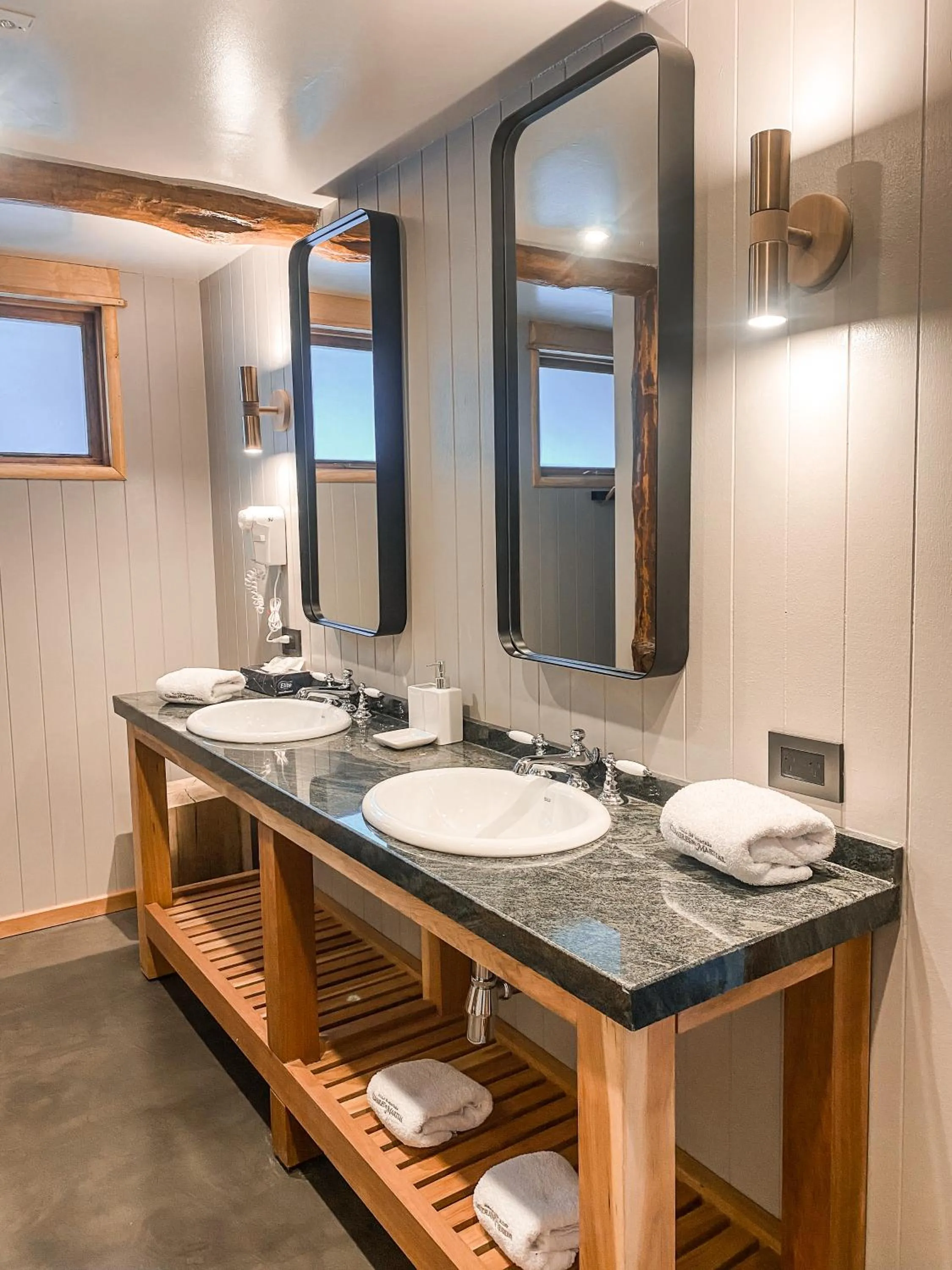 Toilet in Cumbres Del Martial