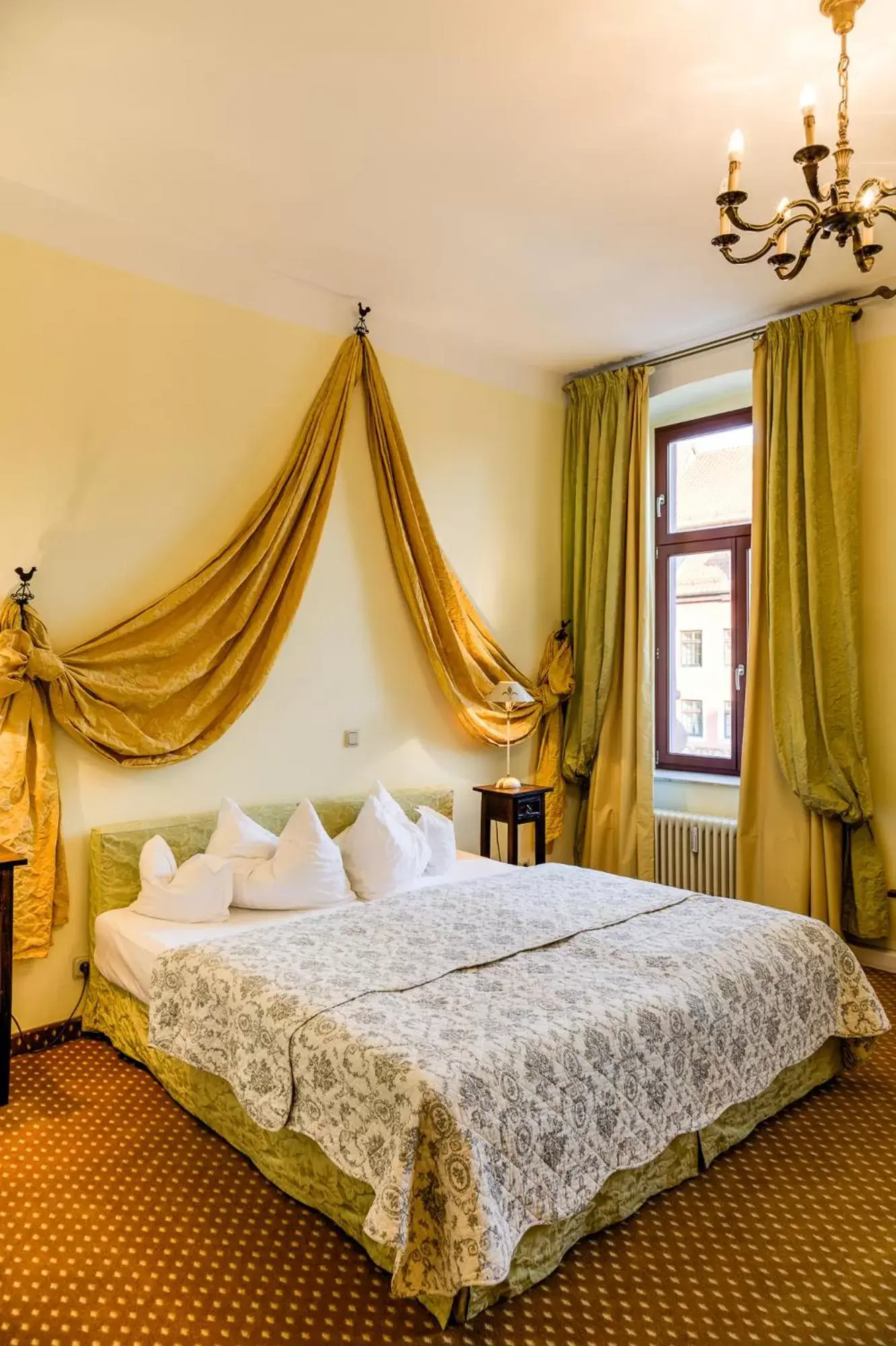 Double Room - single occupancy - Annex (dogs not allowed) in Hotel Zum Bär Double Room - single occupancy - Annex (dogs not allowed) in Hotel Zum Bär