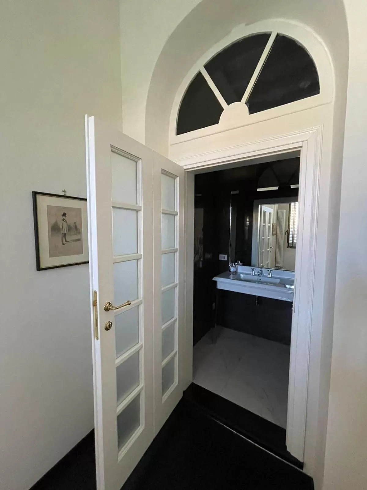 Bed in Borgo Pinti Suites Le Stanze dei Nobili