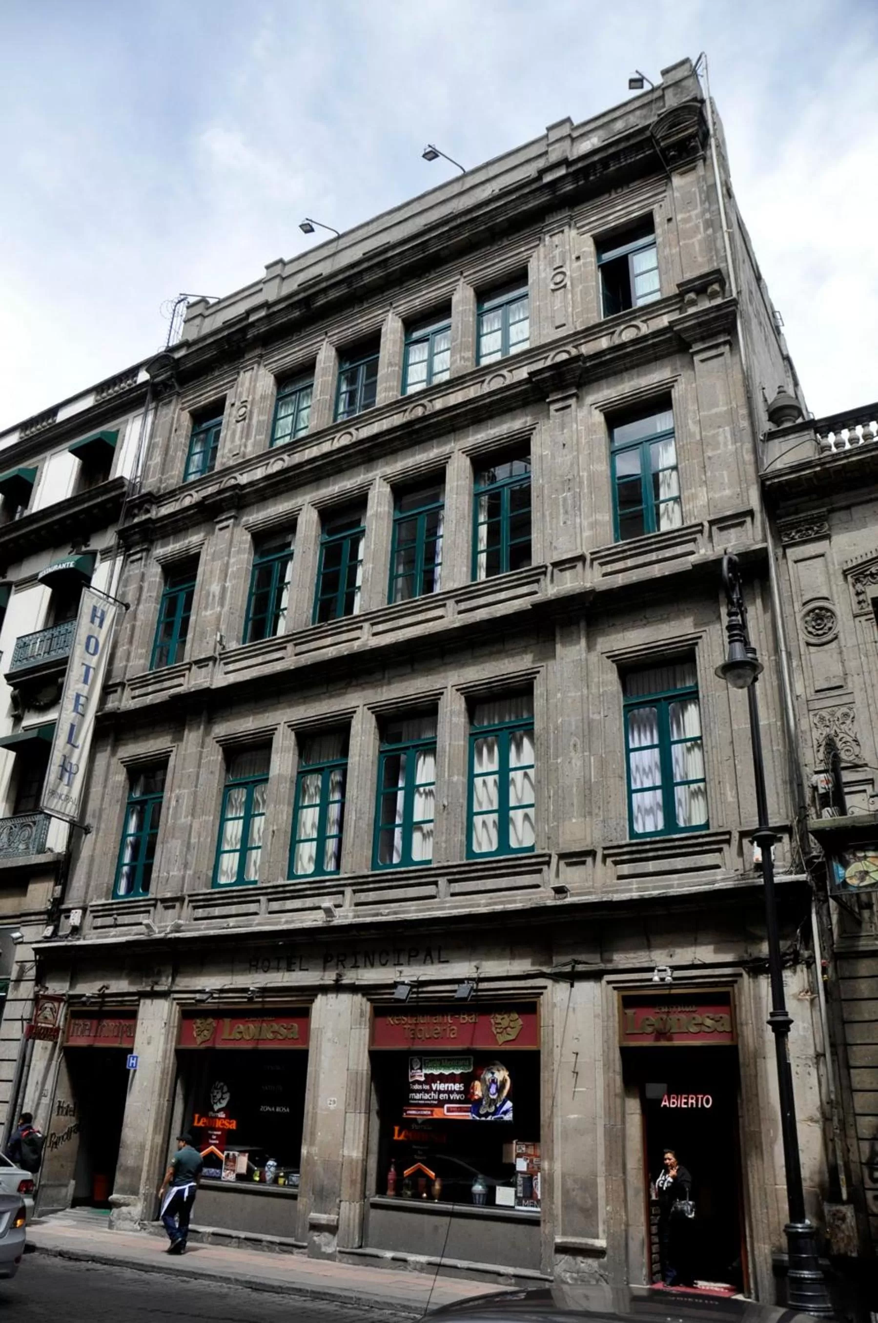 Facade/entrance in Hotel Principal