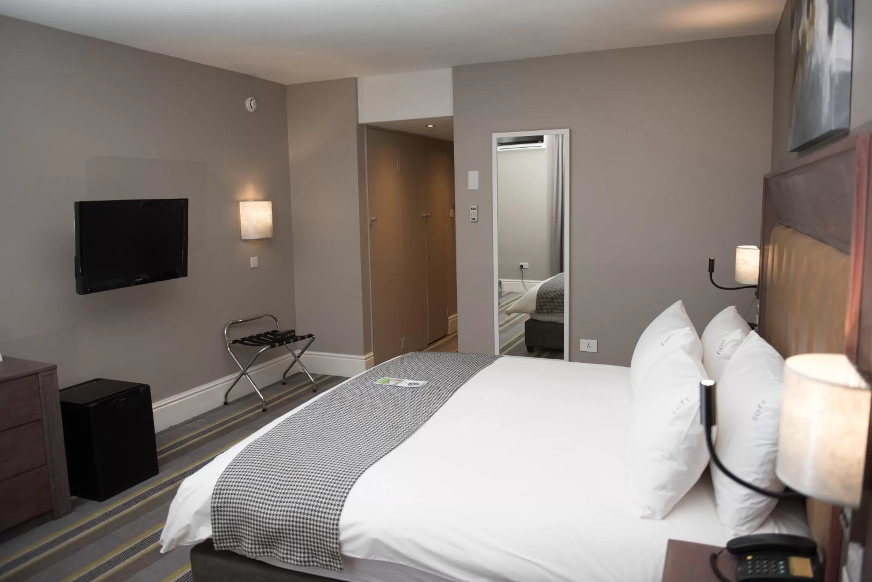 Bed in Holiday Inn - Mutare by IHG