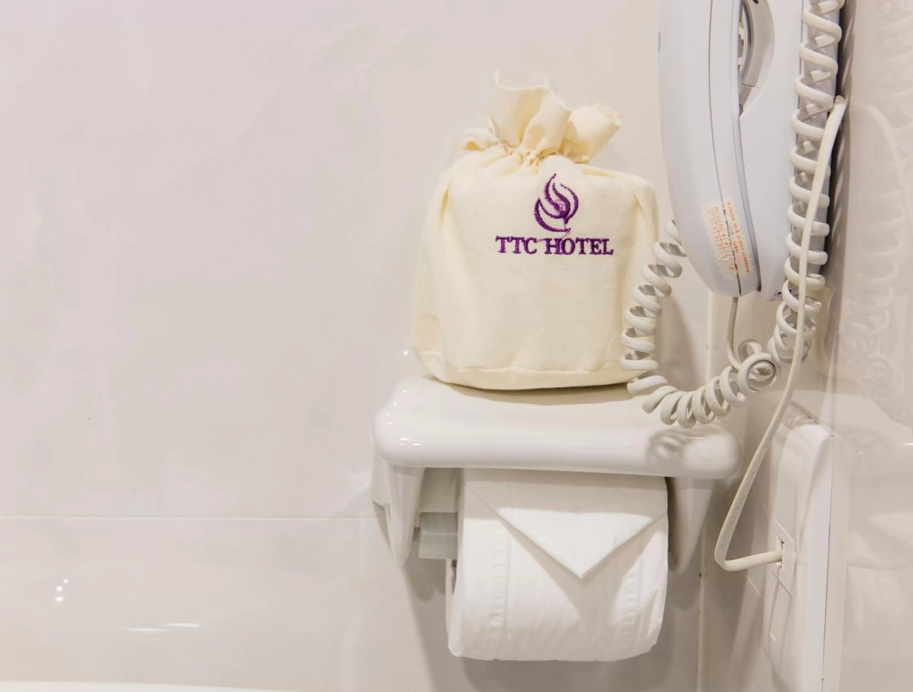 Toilet in TTC Hotel Can Tho