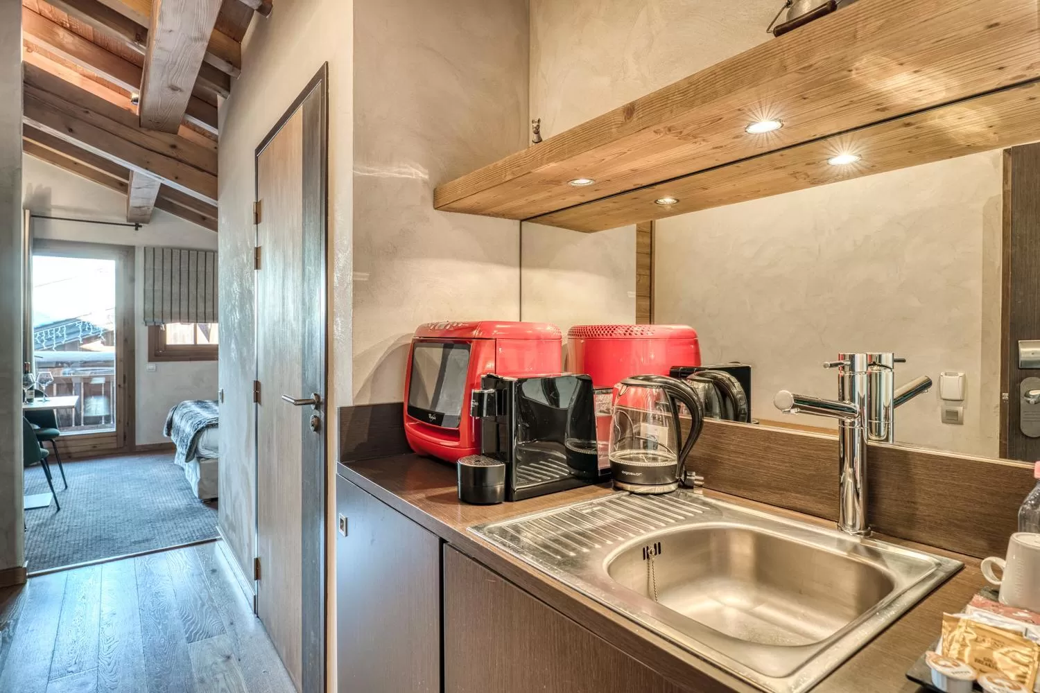 Kitchen or kitchenette in Les Loges Blanches Megève