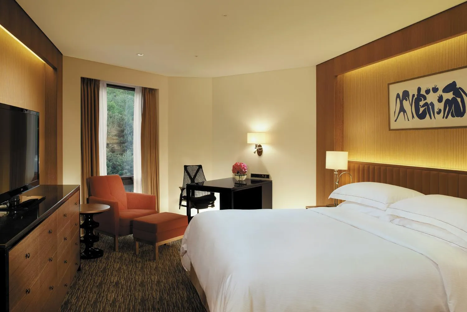 Bed in Swiss Grand Hotel Seoul & Grand Suite