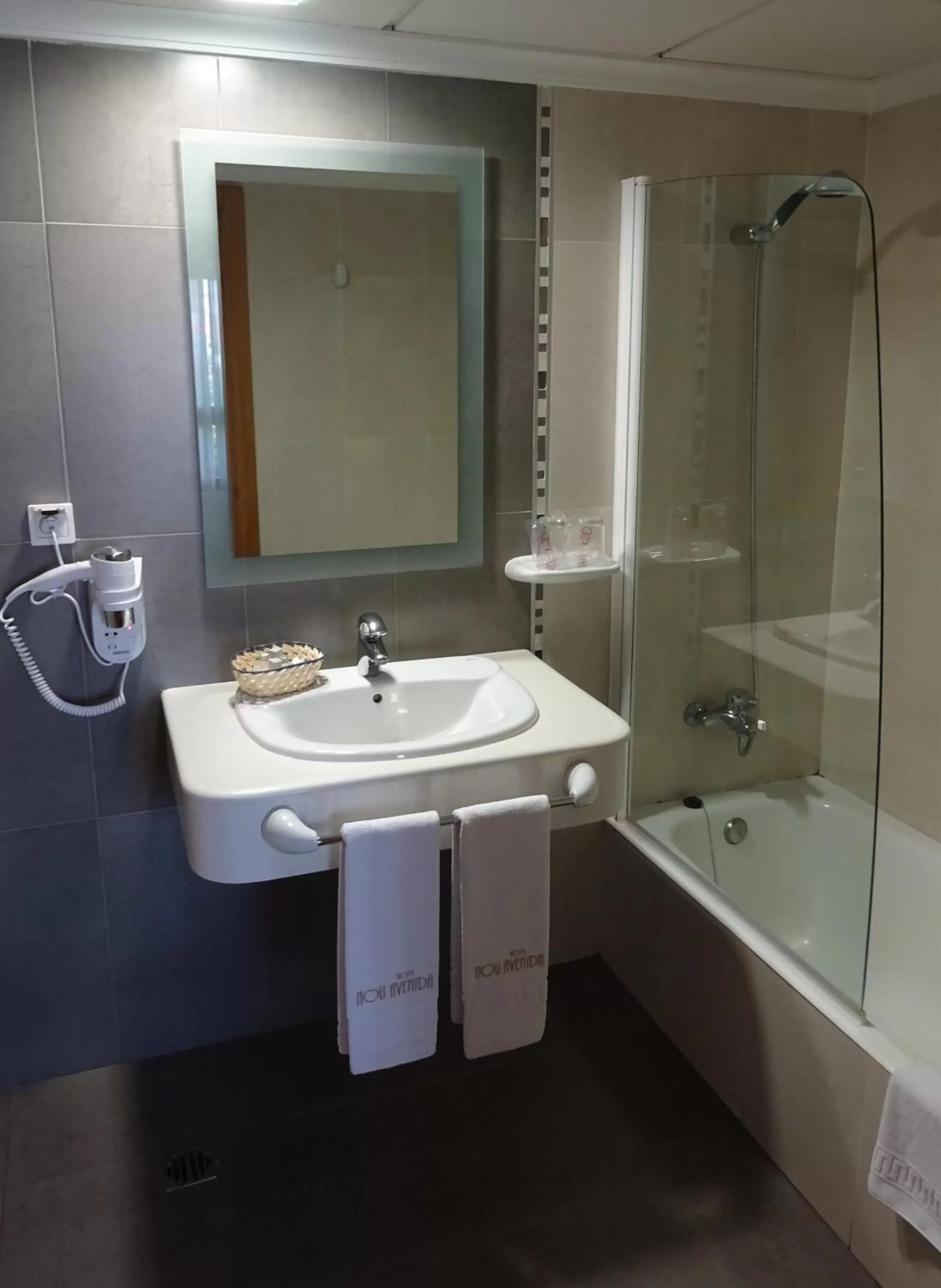 Bathroom in Nou Avenida