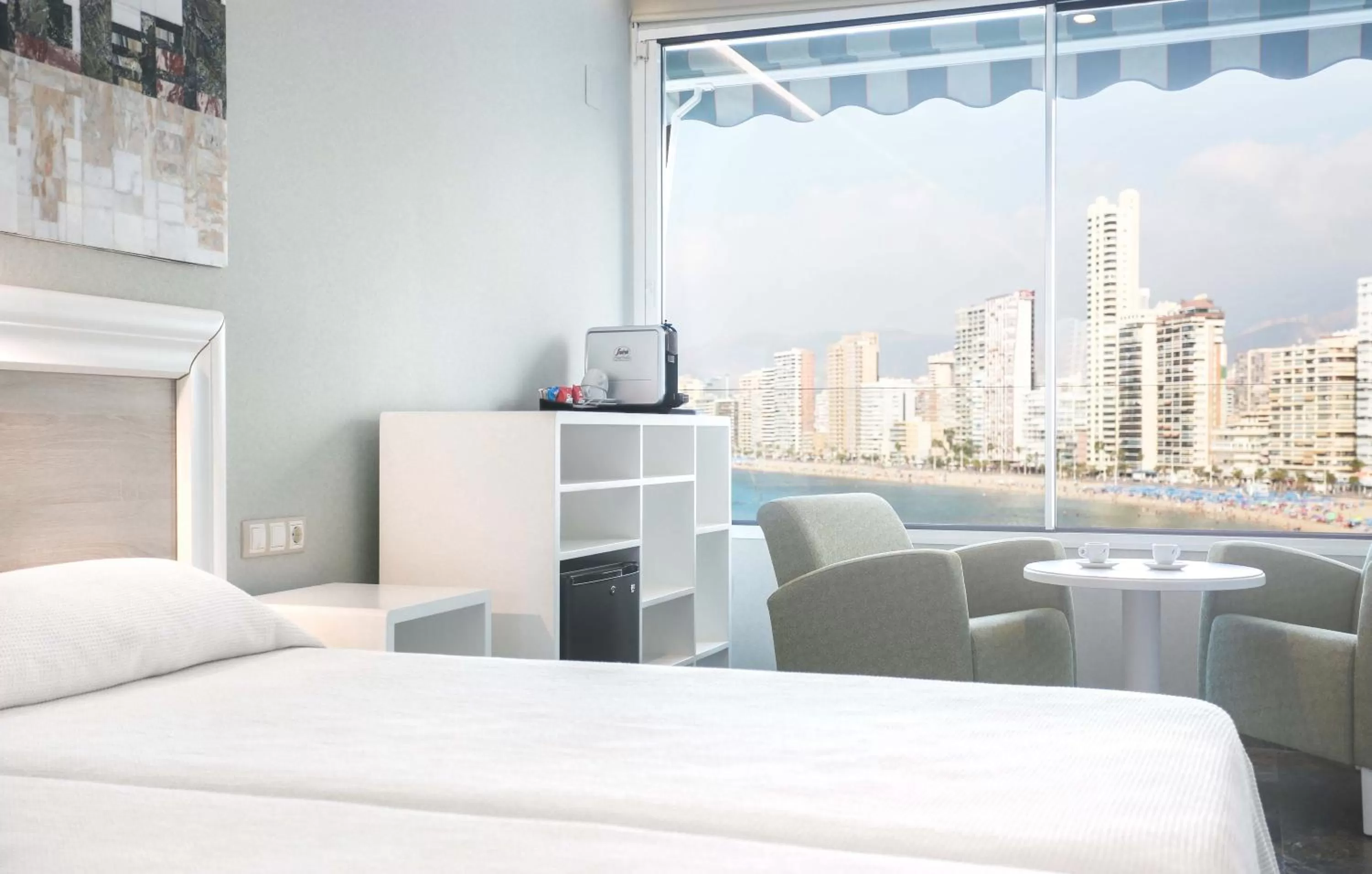 View (from property/room), Bed in KAKTUS Hotel Benikaktus