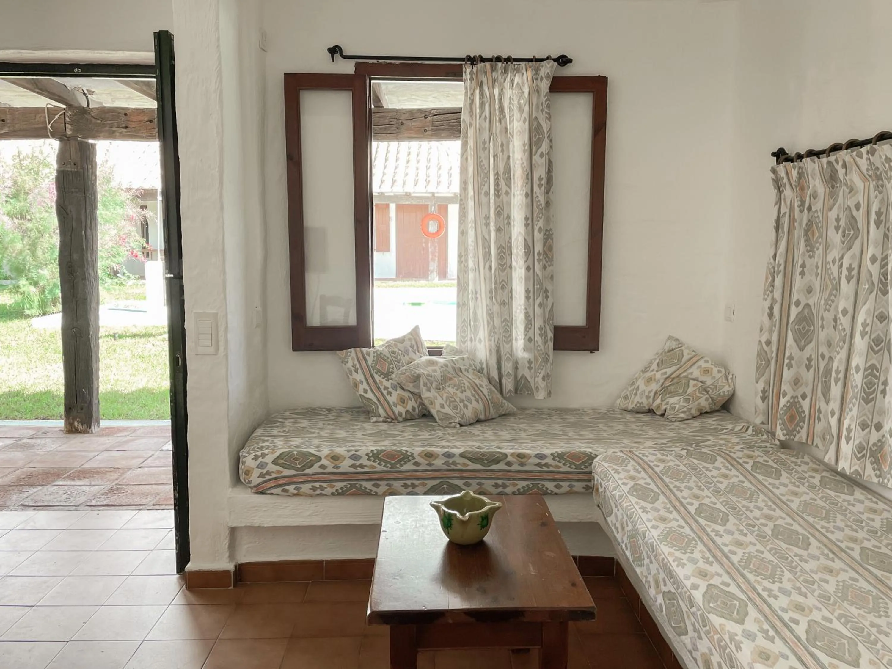 Photo of the whole room, Bed in Binivell Park - 30º apartments