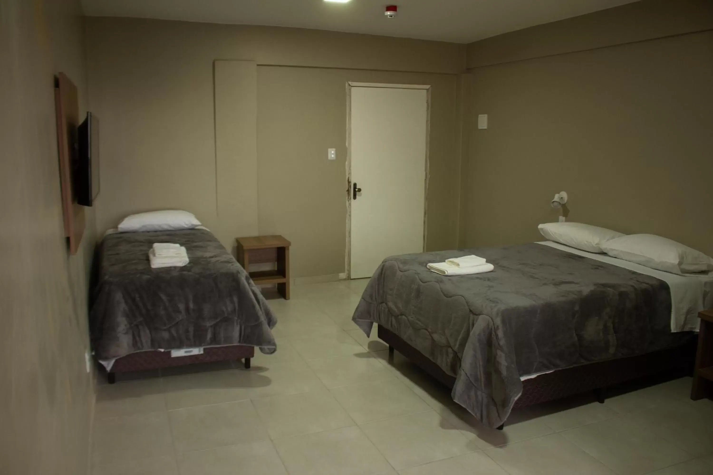 Triple Room in Hotel Executivo Triple Room in Hotel Executivo