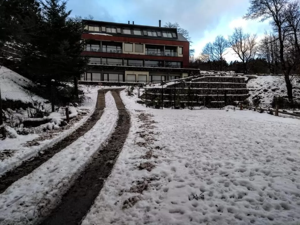Facade/entrance, Winter in Paraíso Casa de Montaña