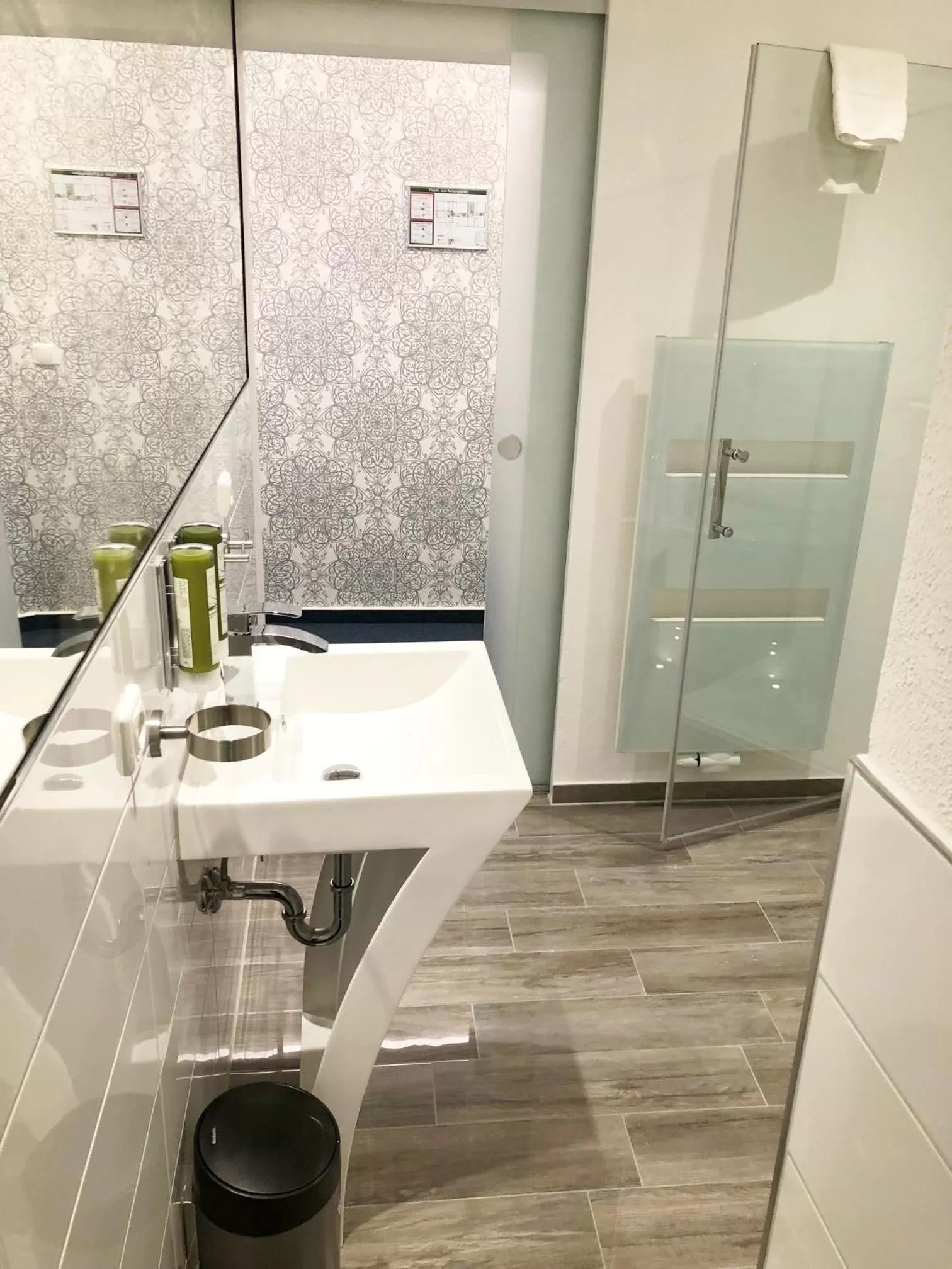 Bathroom in Hotel am Schloss