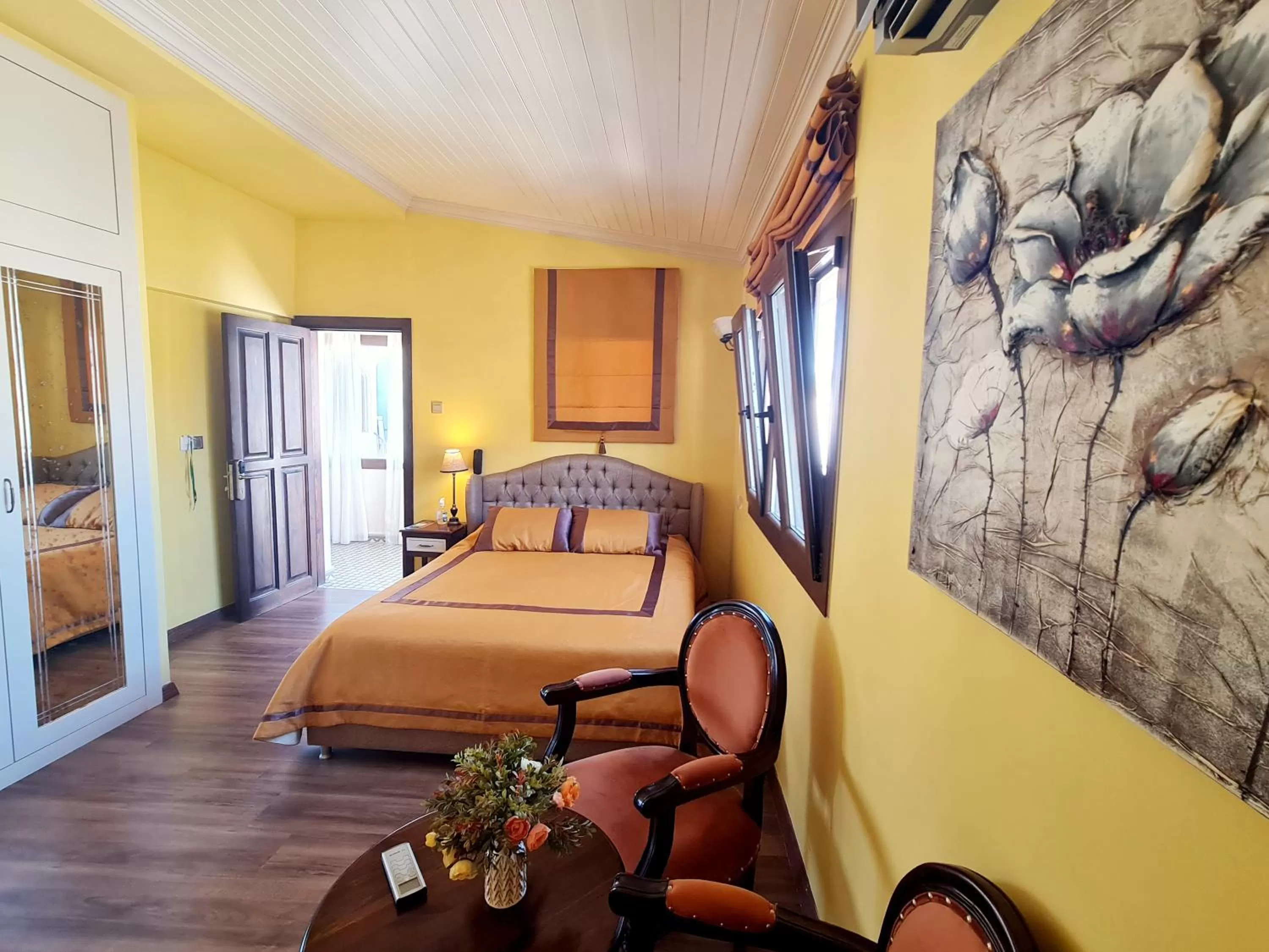 Photo of the whole room in SOFIA BOUTIQUE HOTEL