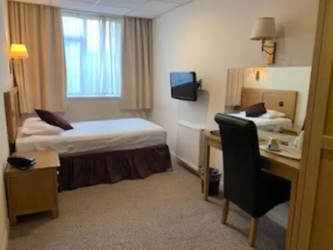 Standard Single Room in The Diplomat Hotel Restaurant & Spa Standard Single Room in The Diplomat Hotel Restaurant & Spa