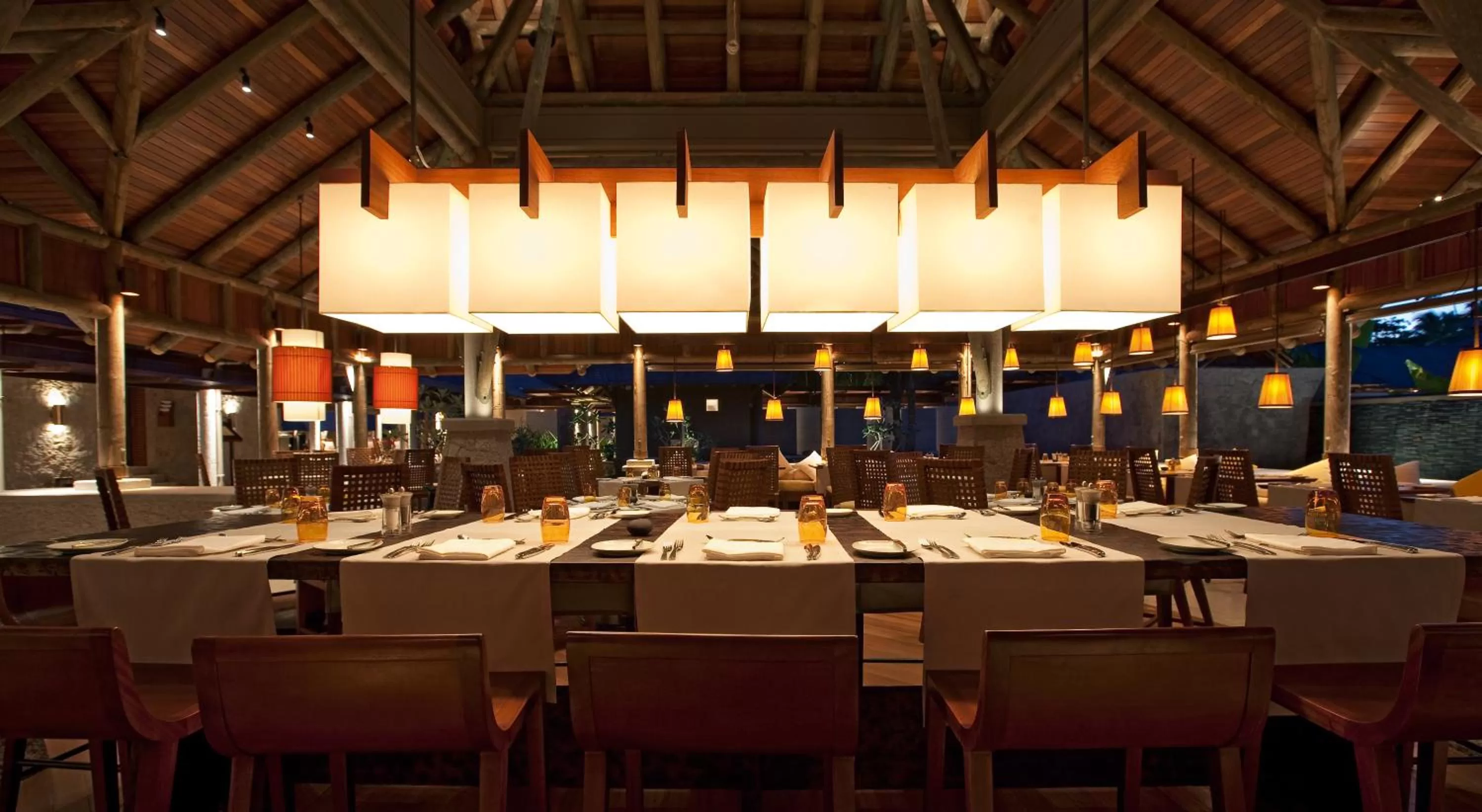 Restaurant/places to eat in Constance Ephelia