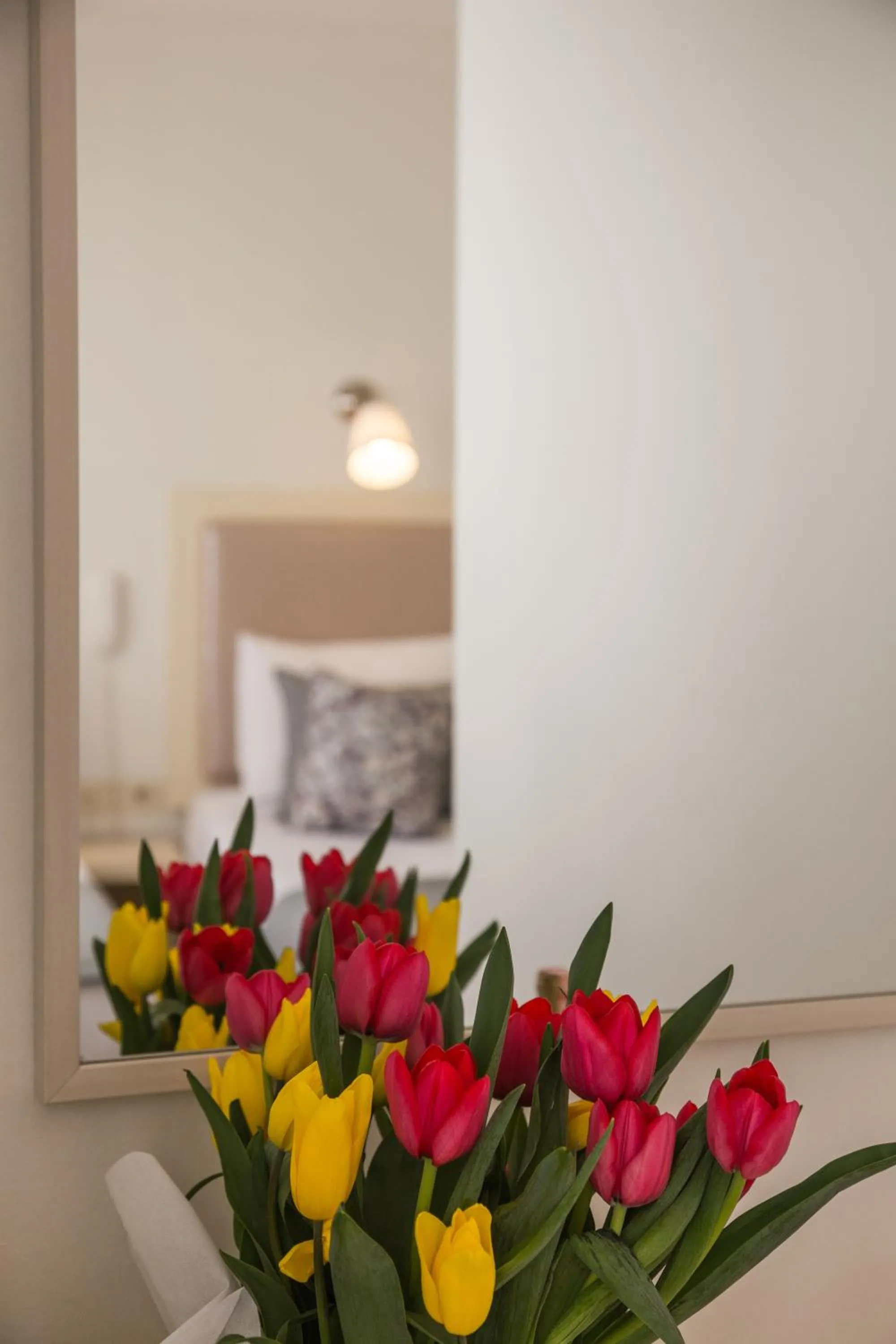 Decorative detail in The House of Tulpan