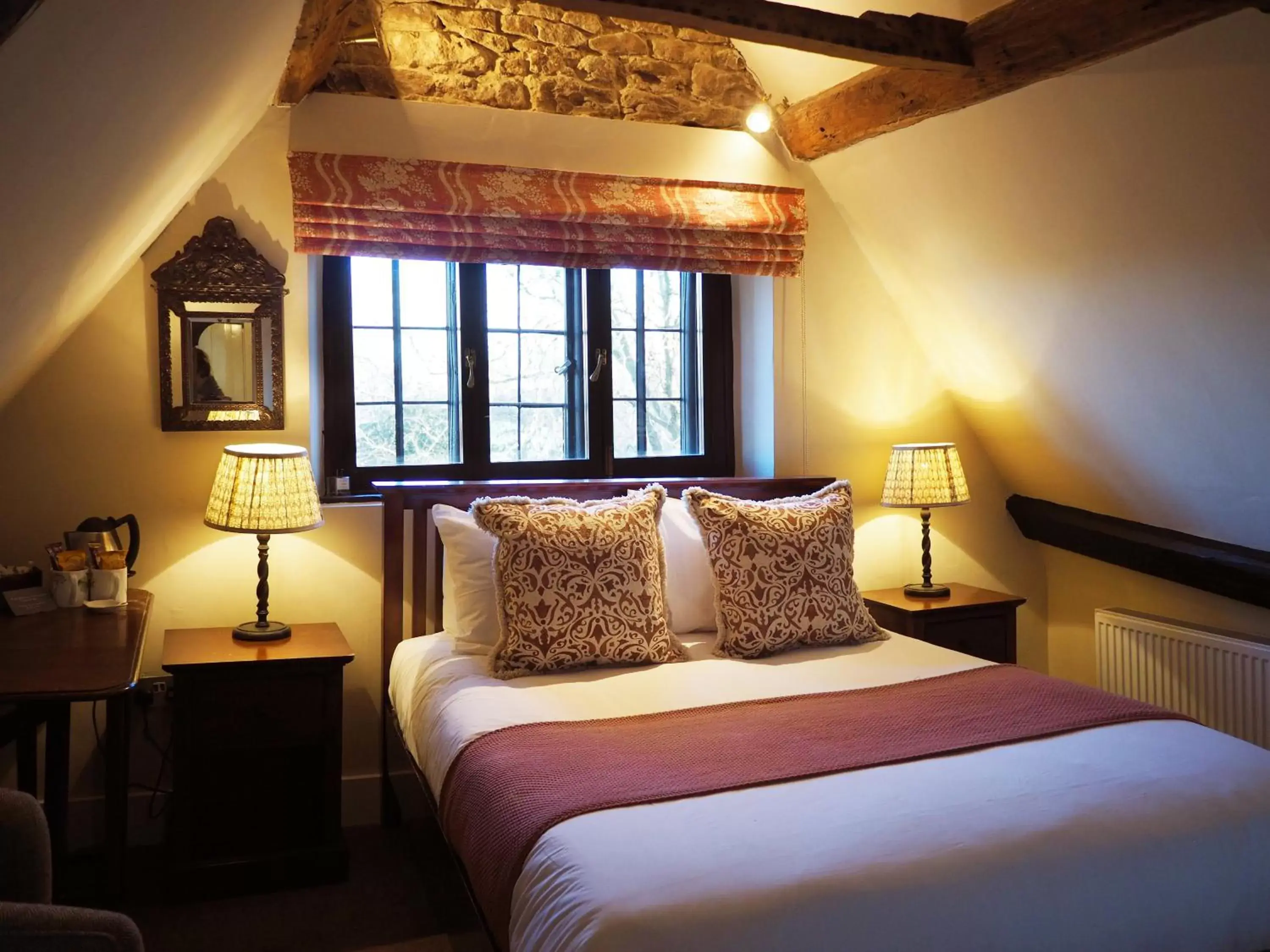 Double Room in Bear and Ragged Staff Double Room in Bear and Ragged Staff