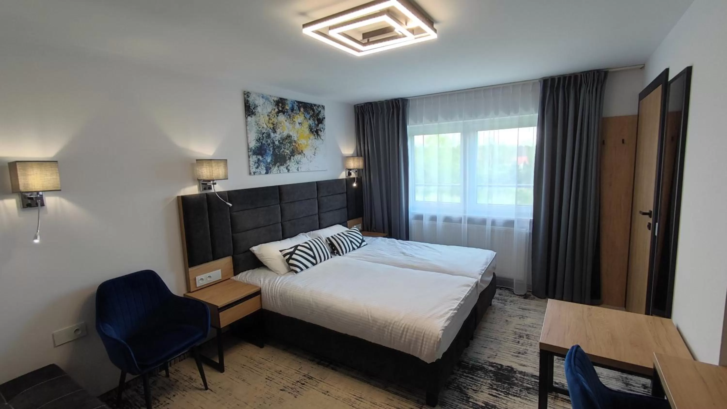 Deluxe Double or Twin Room in Acodomo Apartamenty
