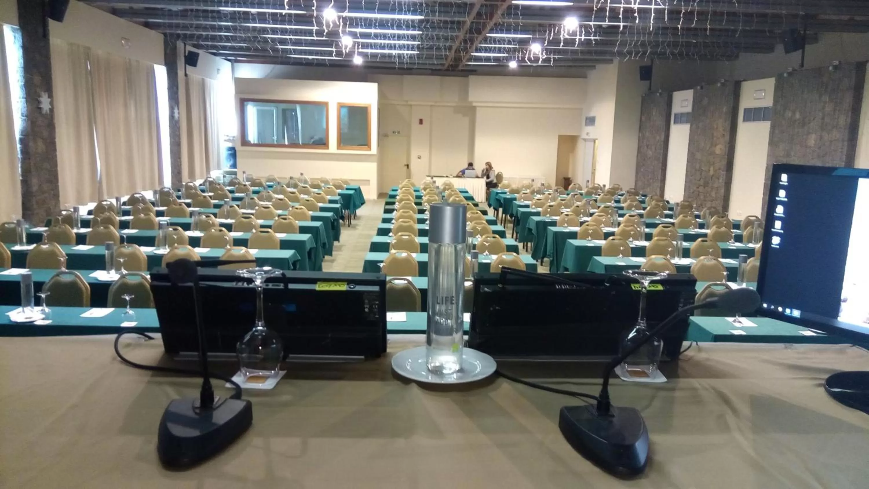 Banquet/Function facilities in Anemolia Mountain Resort