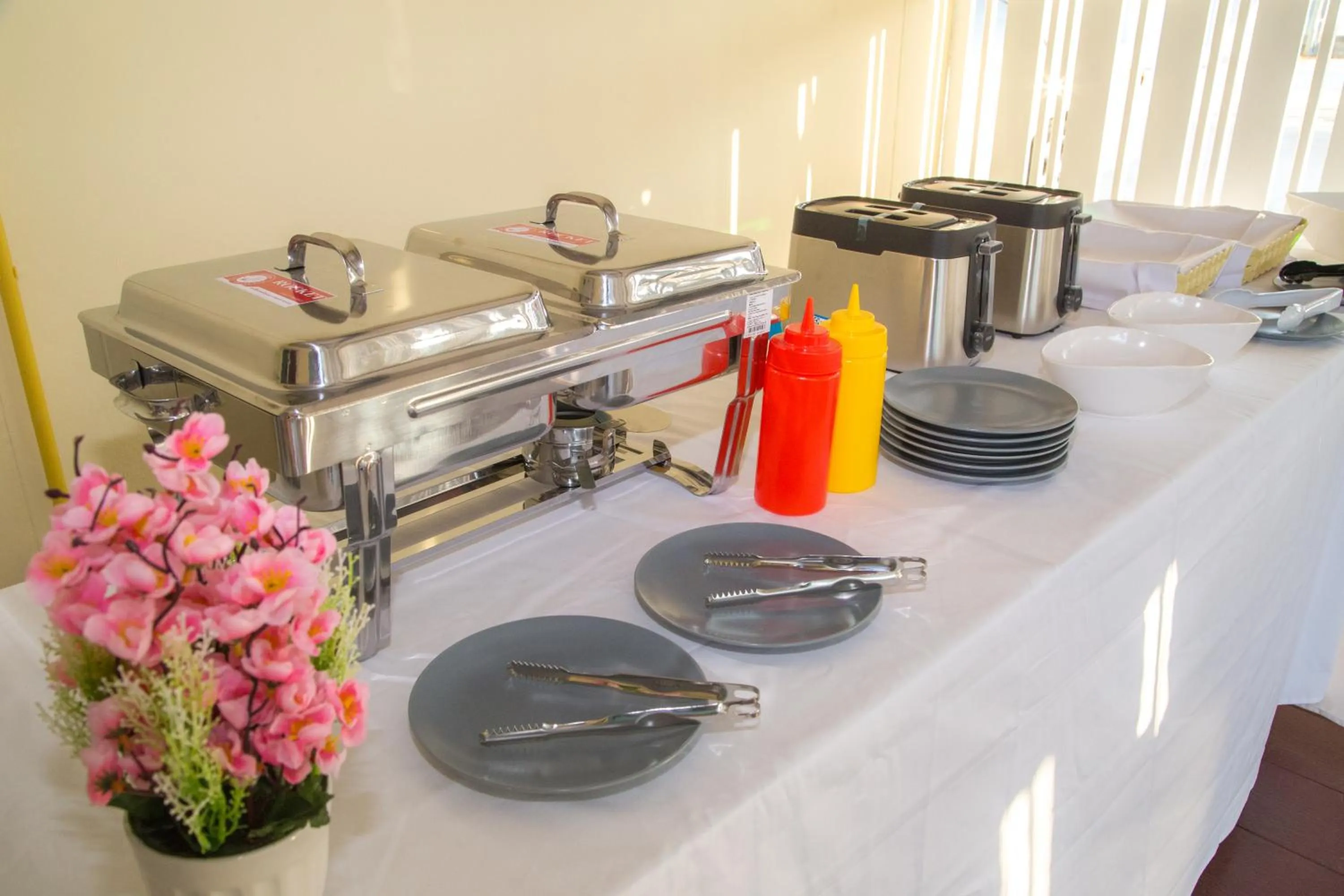 Breakfast in Smile Residence