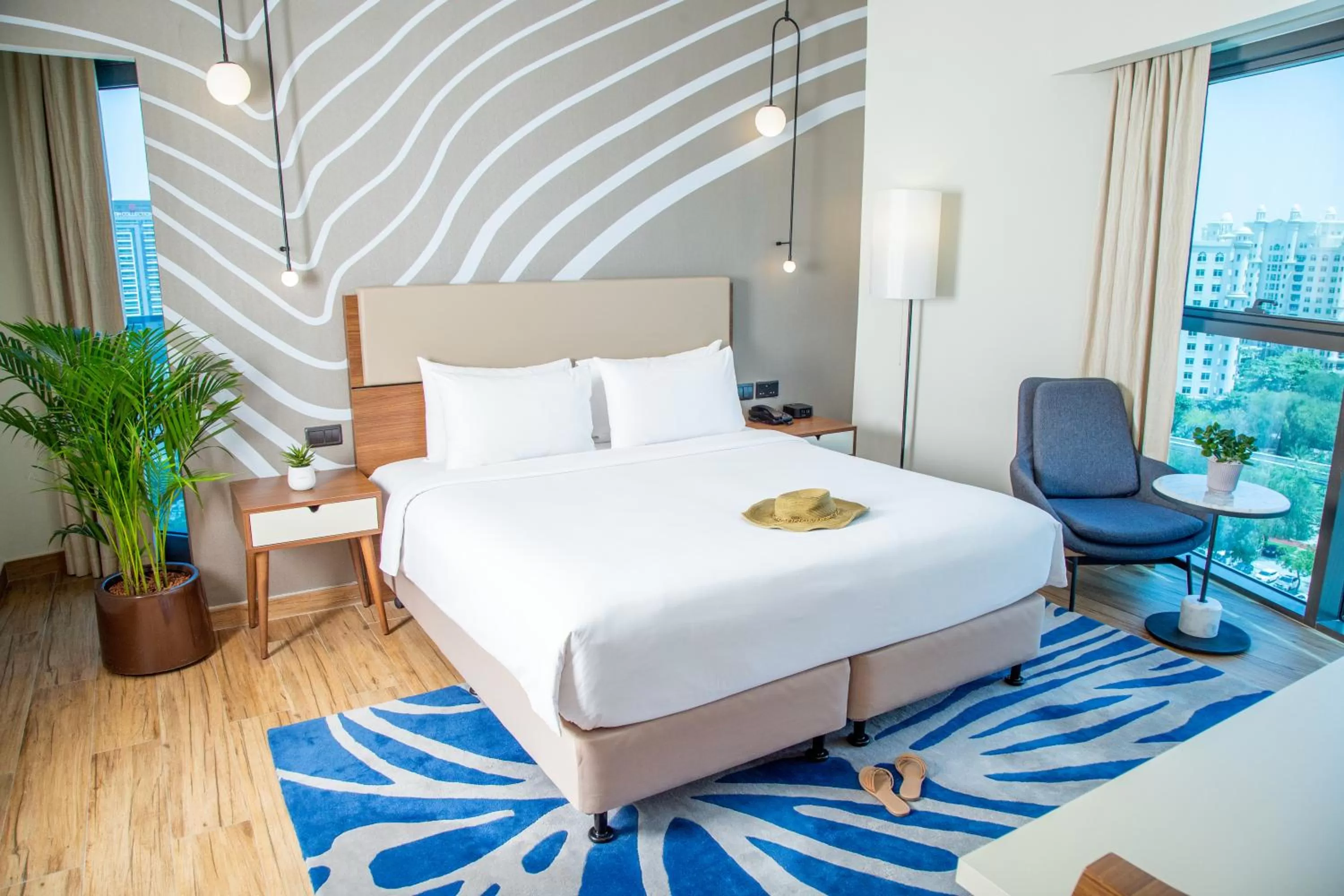 Adagio Premium The Palm