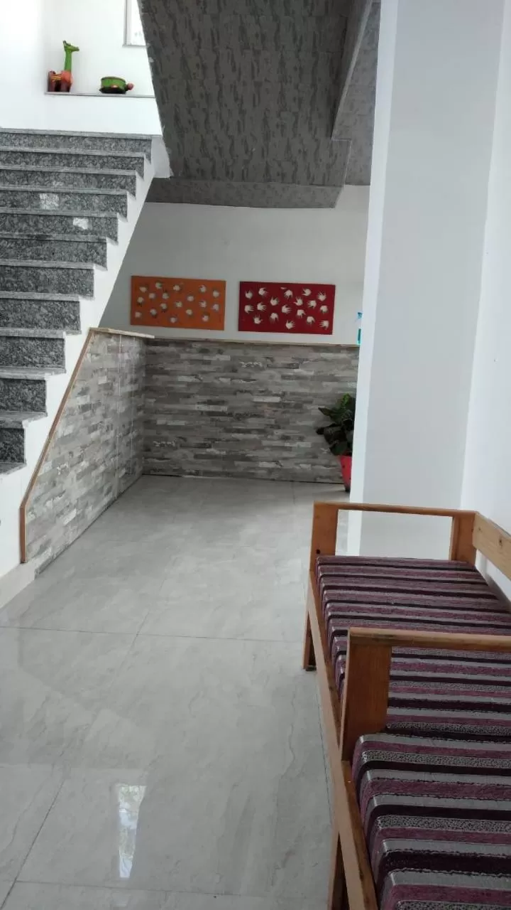 Lobby or reception in Hill Hoppers Hotel