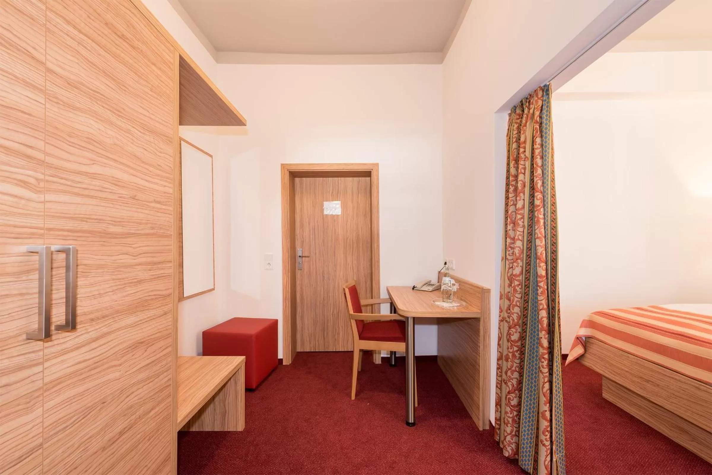 Decorative detail, TV/Entertainment Center in Strandhotel zur Promenade