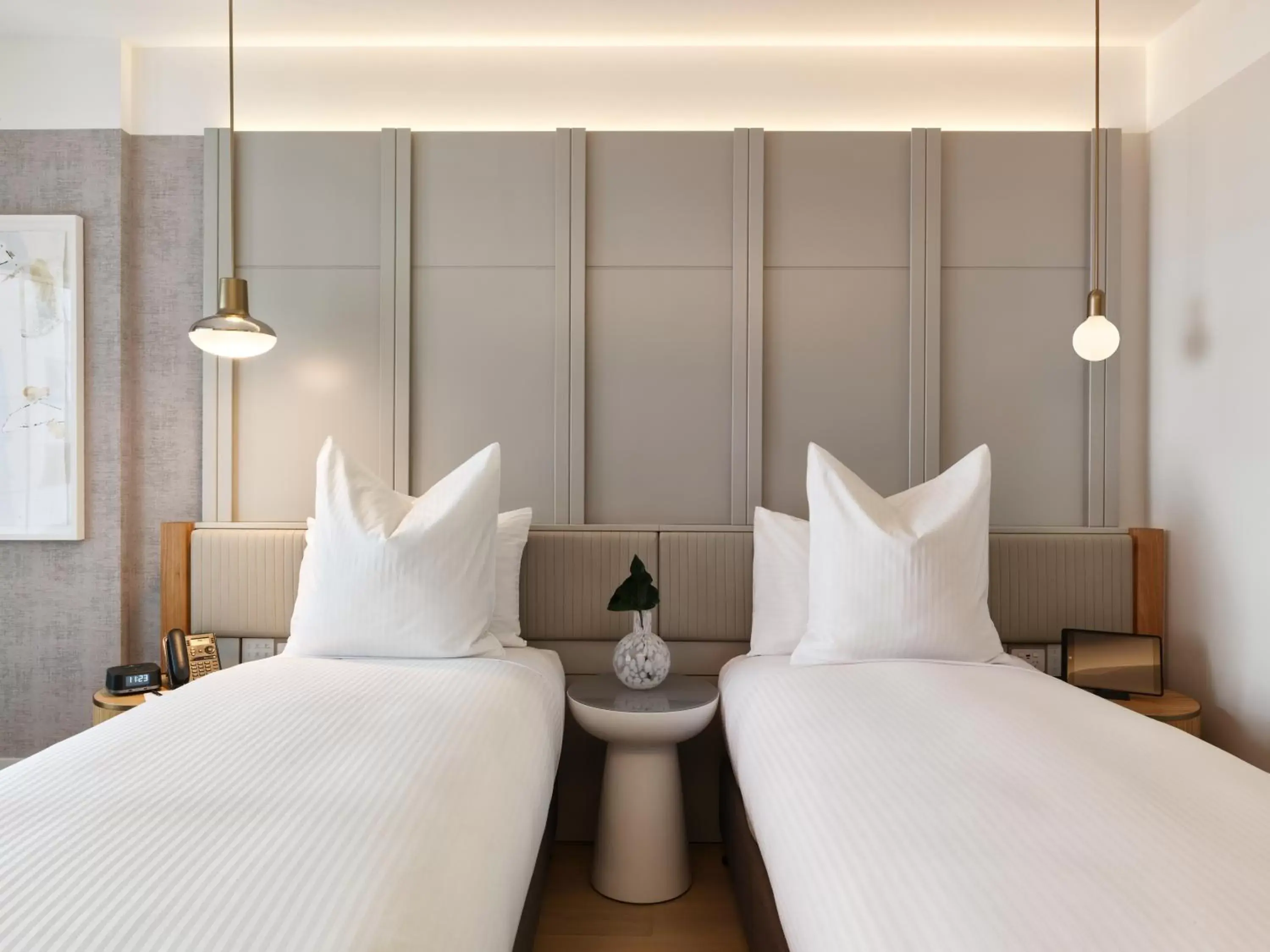 Superior Twin Room in The Porter House Hotel Sydney - MGallery Superior Twin Room in The Porter House Hotel Sydney - MGallery