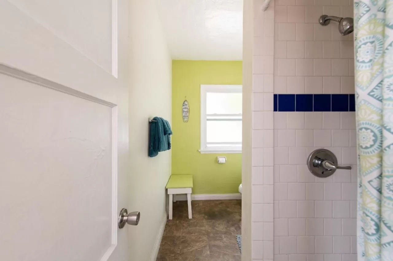 Bathroom in The Patriots Boutique Motel