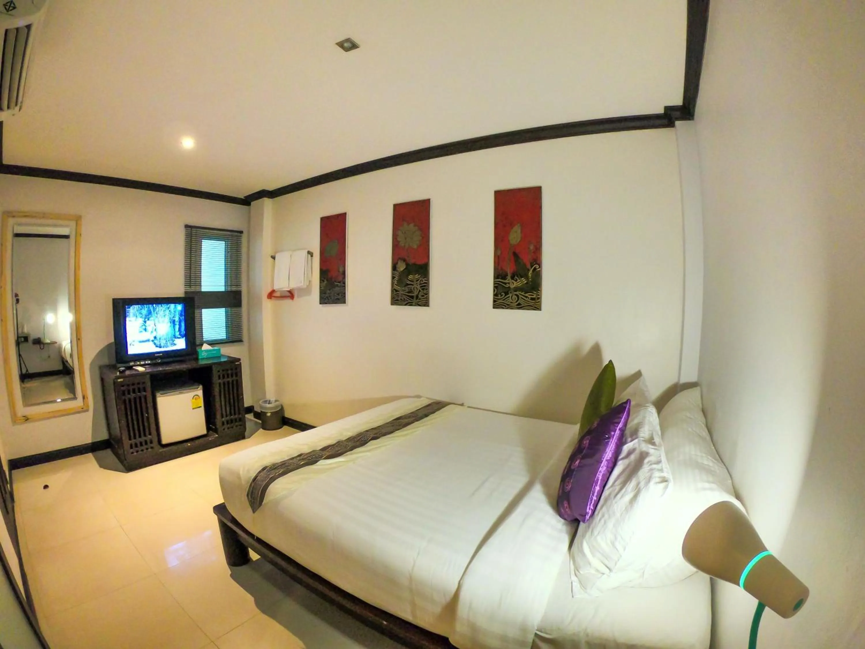 Bedroom, Bed in Queen Boutique Hotel Chaweng