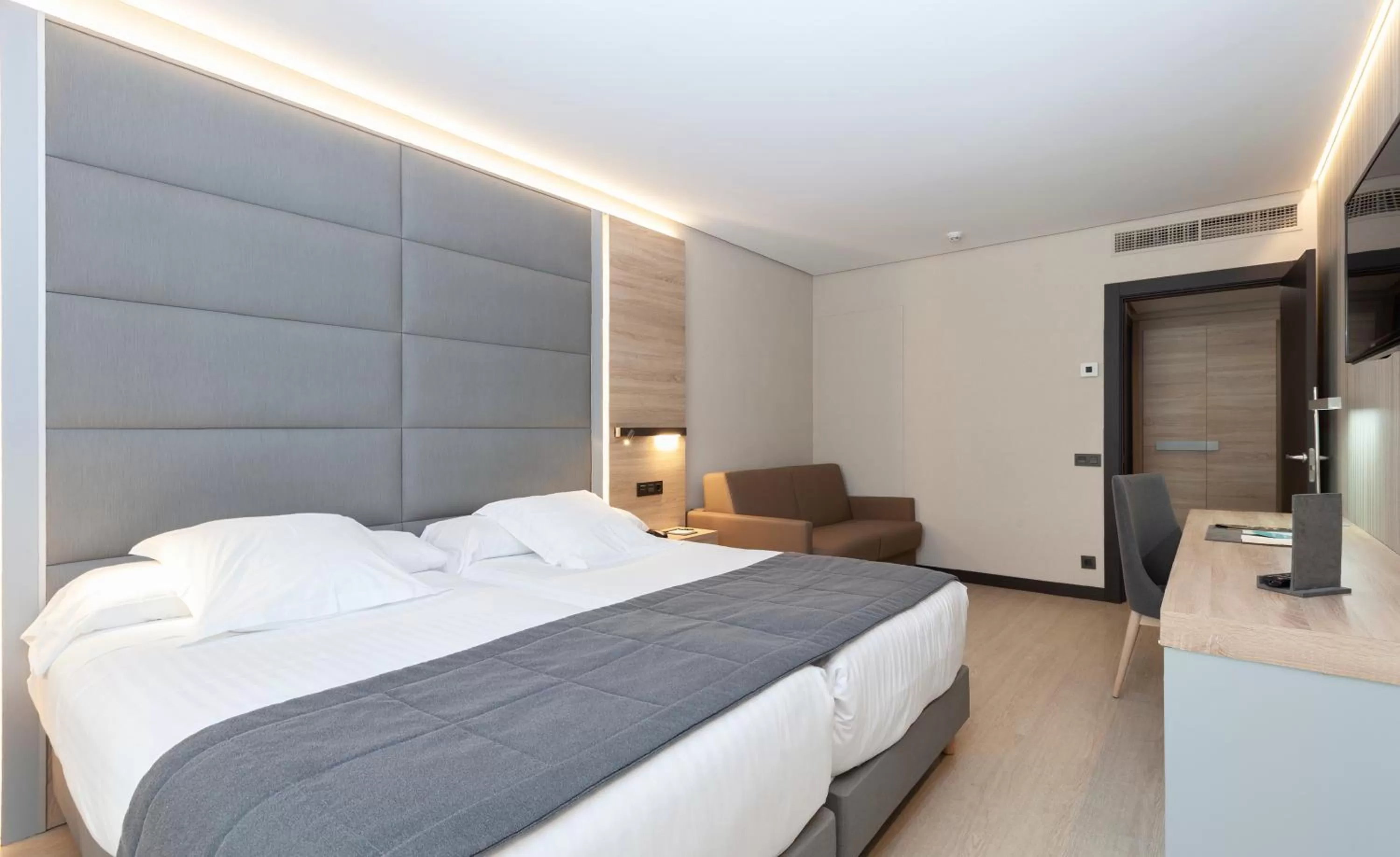 Bed in Hotel Liabeny