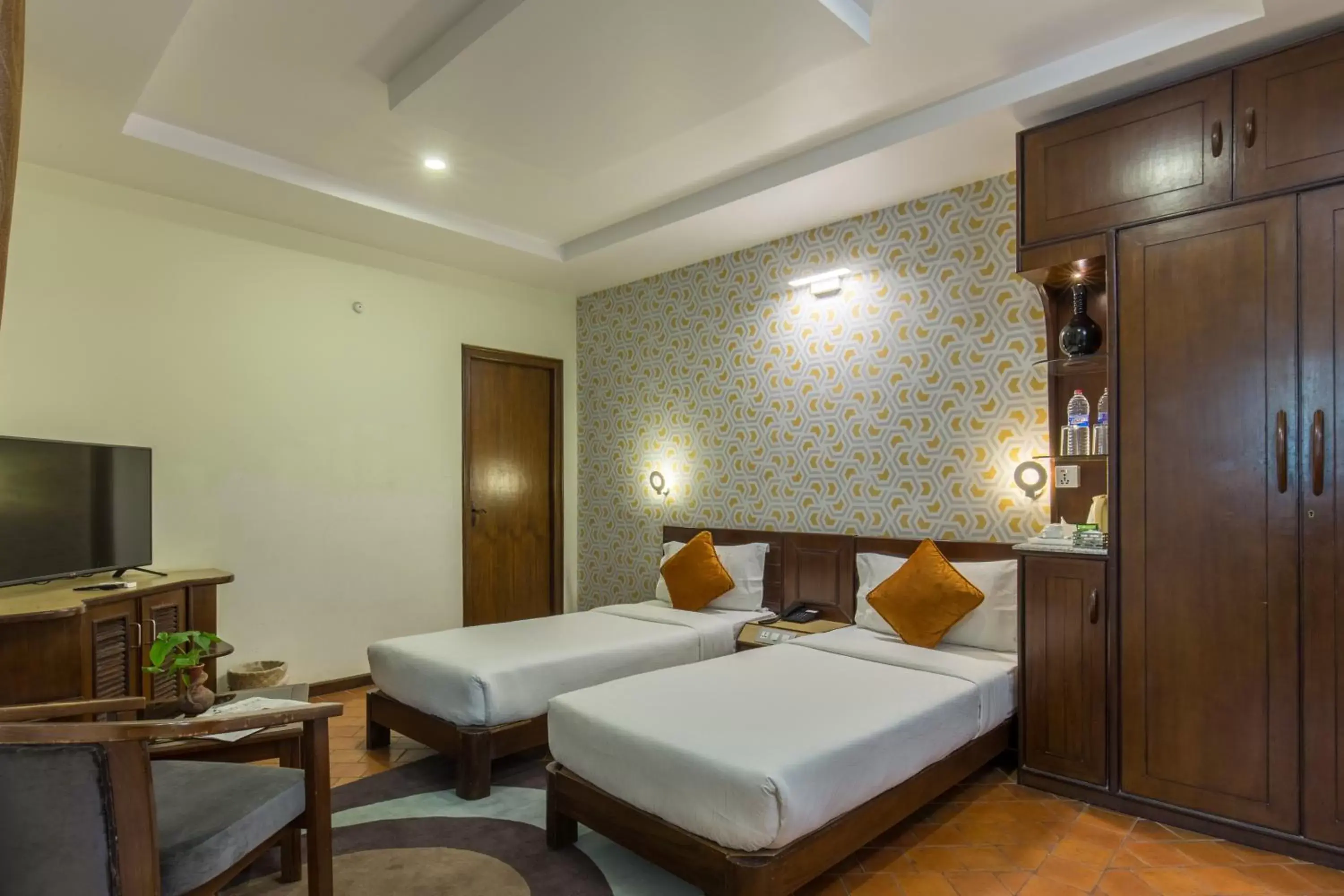 Deluxe Double or Twin Room in Dahlia Boutique Hotel Deluxe Double or Twin Room in Dahlia Boutique Hotel