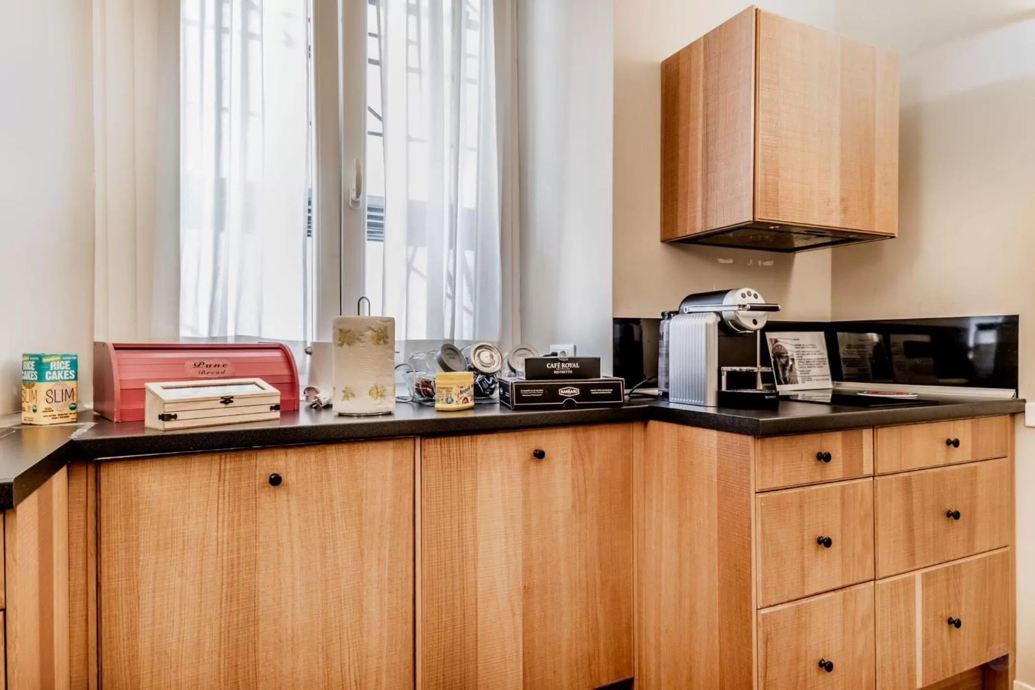 Coffee/tea facilities in B&B Trastevere 94