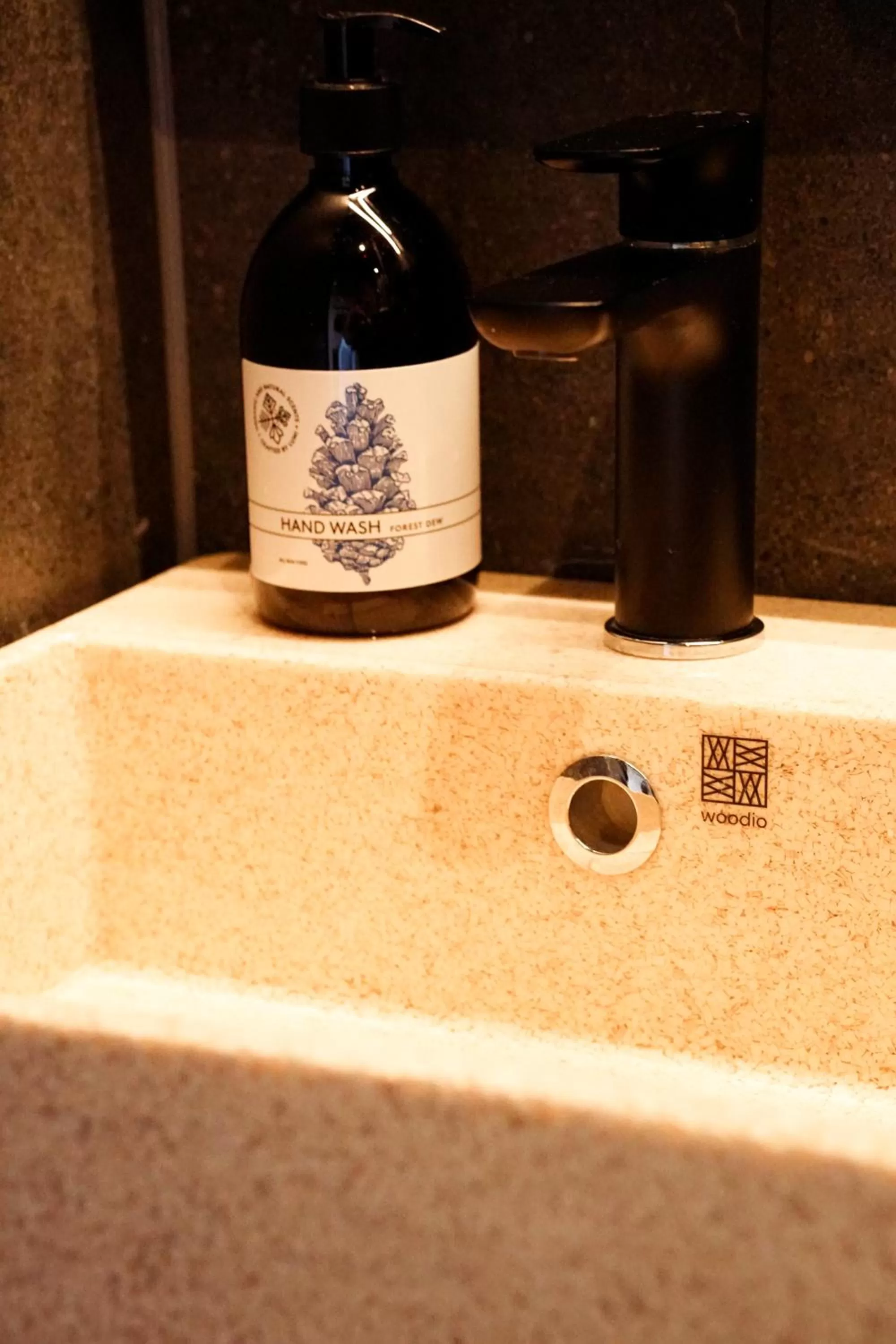 Haltia Lake Lodge nature boutique hotel & glamping