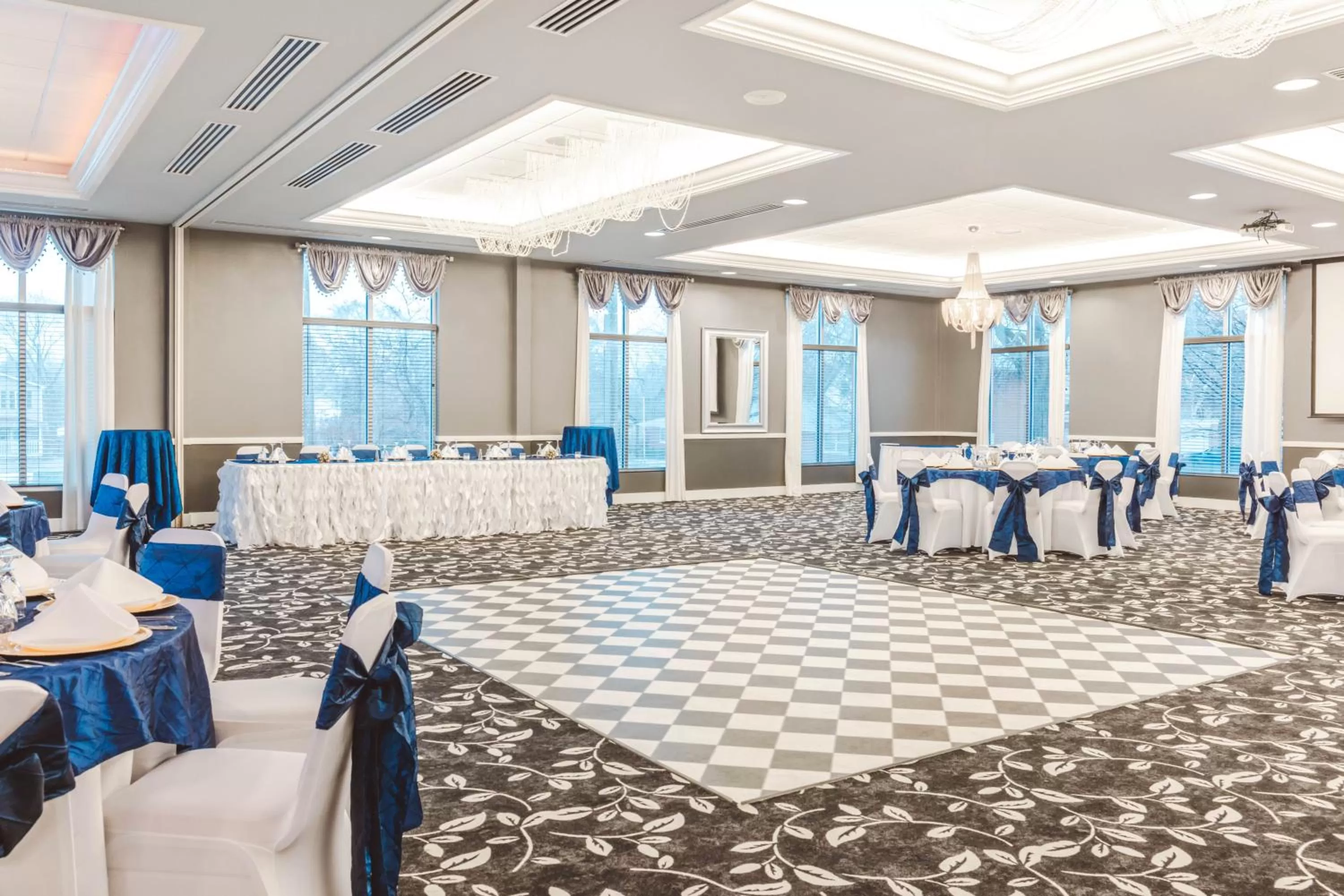 Banquet/Function facilities in The Inn On Sheridan