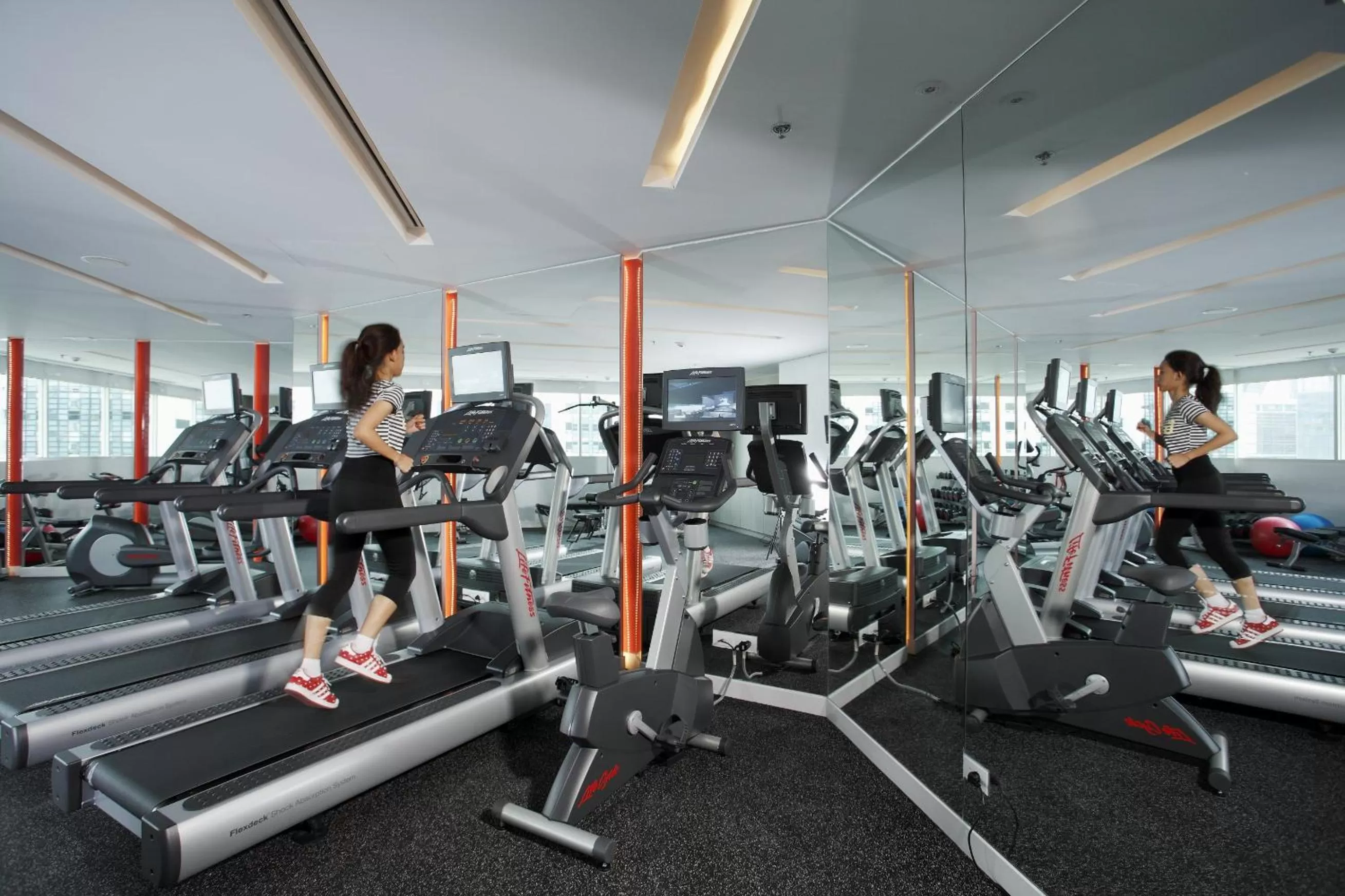 Fitness centre/facilities in Centara Watergate Pavilion Hotel Bangkok