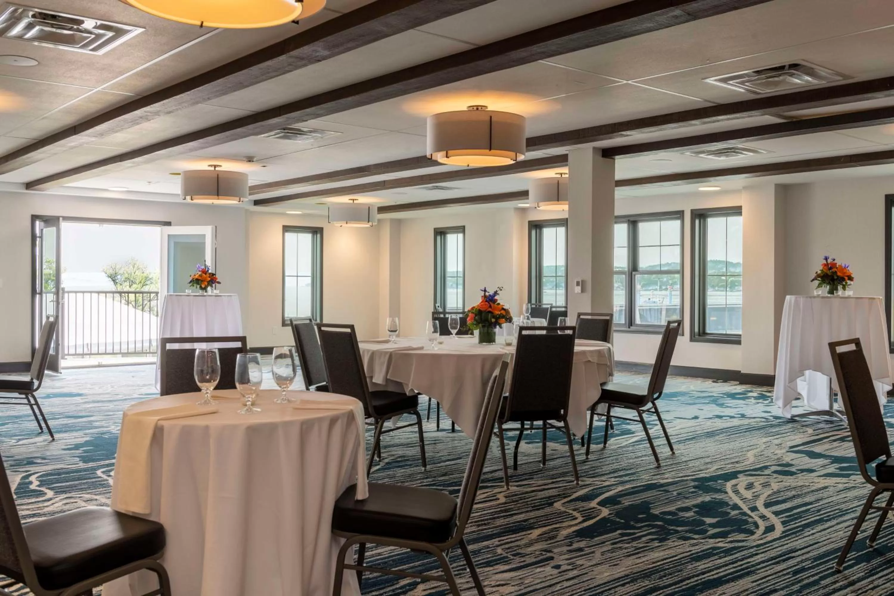 Meeting/conference room in Hotel Canandaigua, Tapestry Collection By Hilton