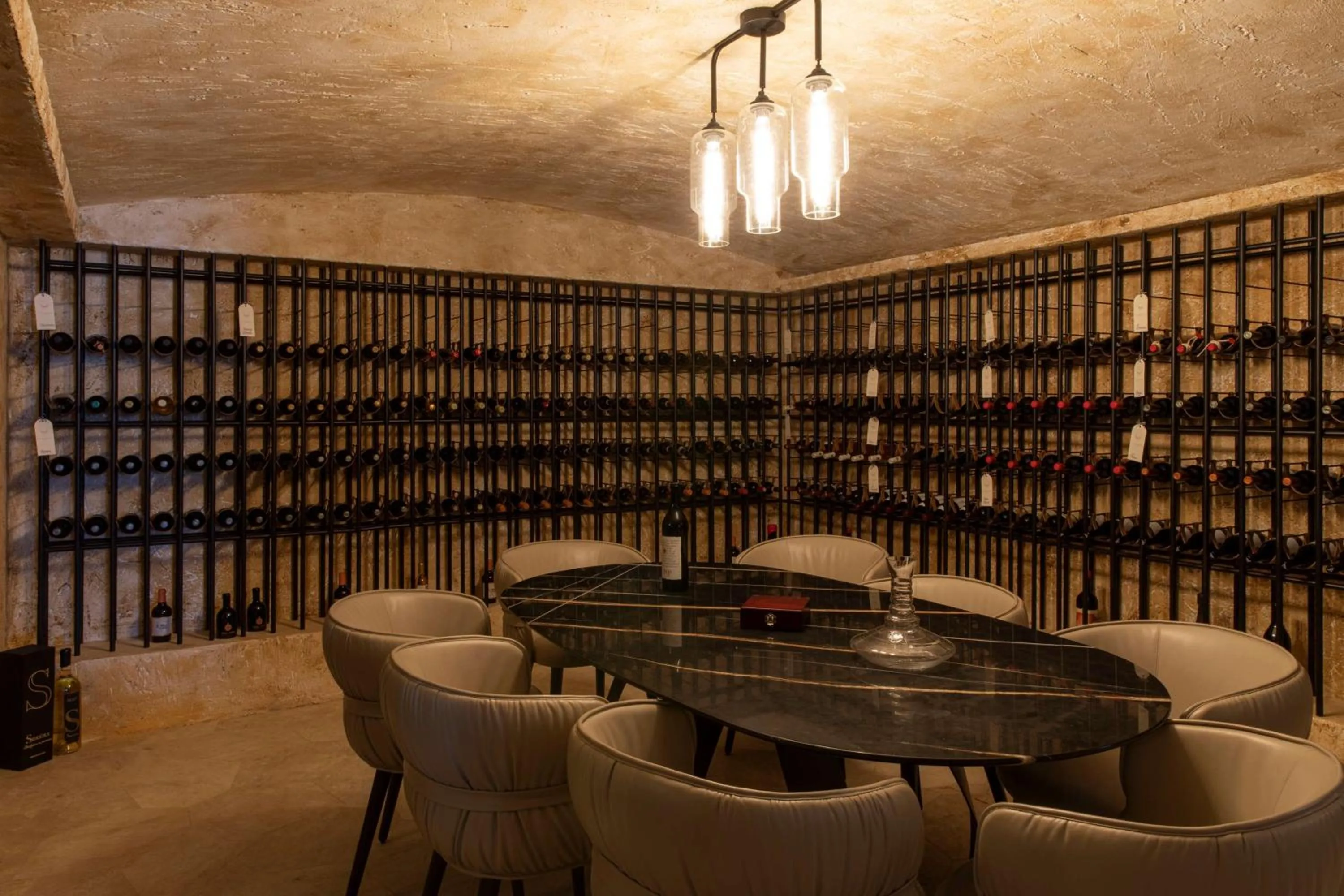 Restaurant/places to eat in Sulià House Porto Rotondo, Curio Collection by Hilton