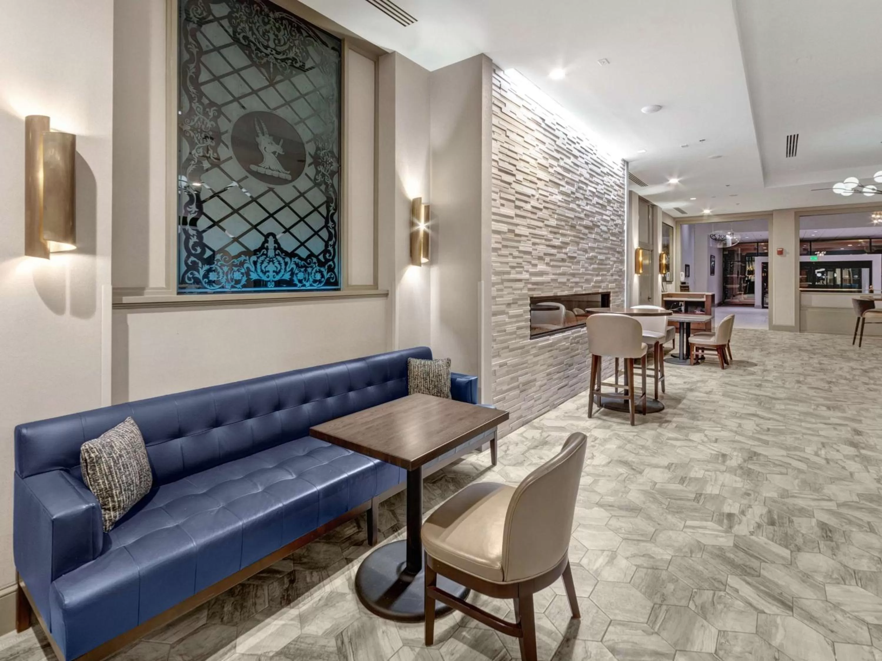 Restaurant/places to eat in DoubleTree by Hilton Charlottesville