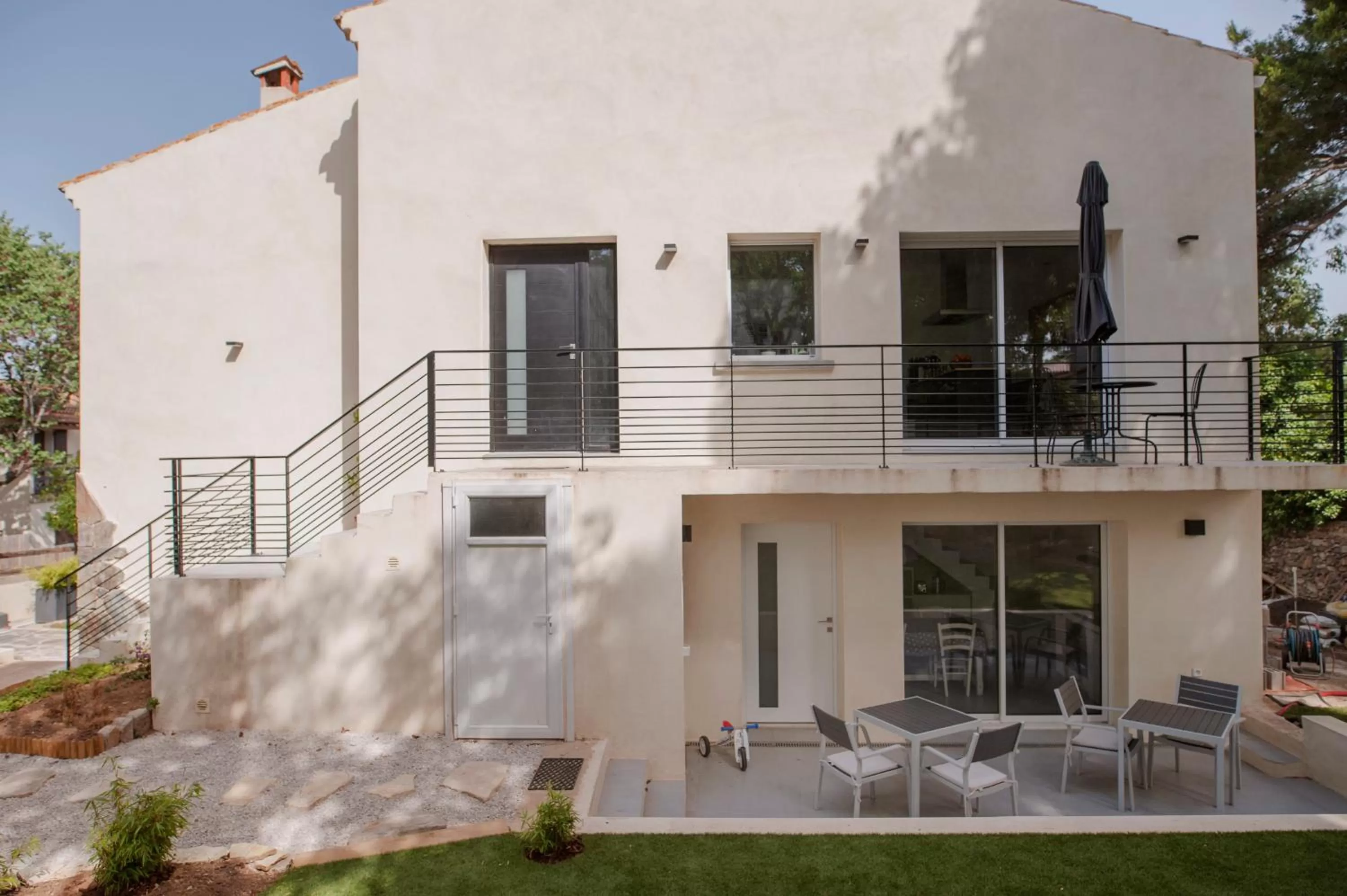 Patio, Property Building in Le Solaret