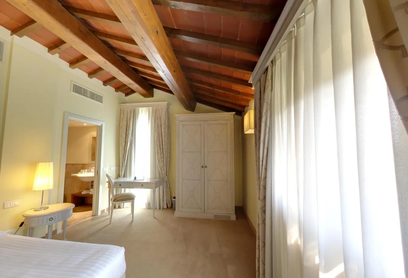 Bedroom, Bed in LHP Certaldo Resort