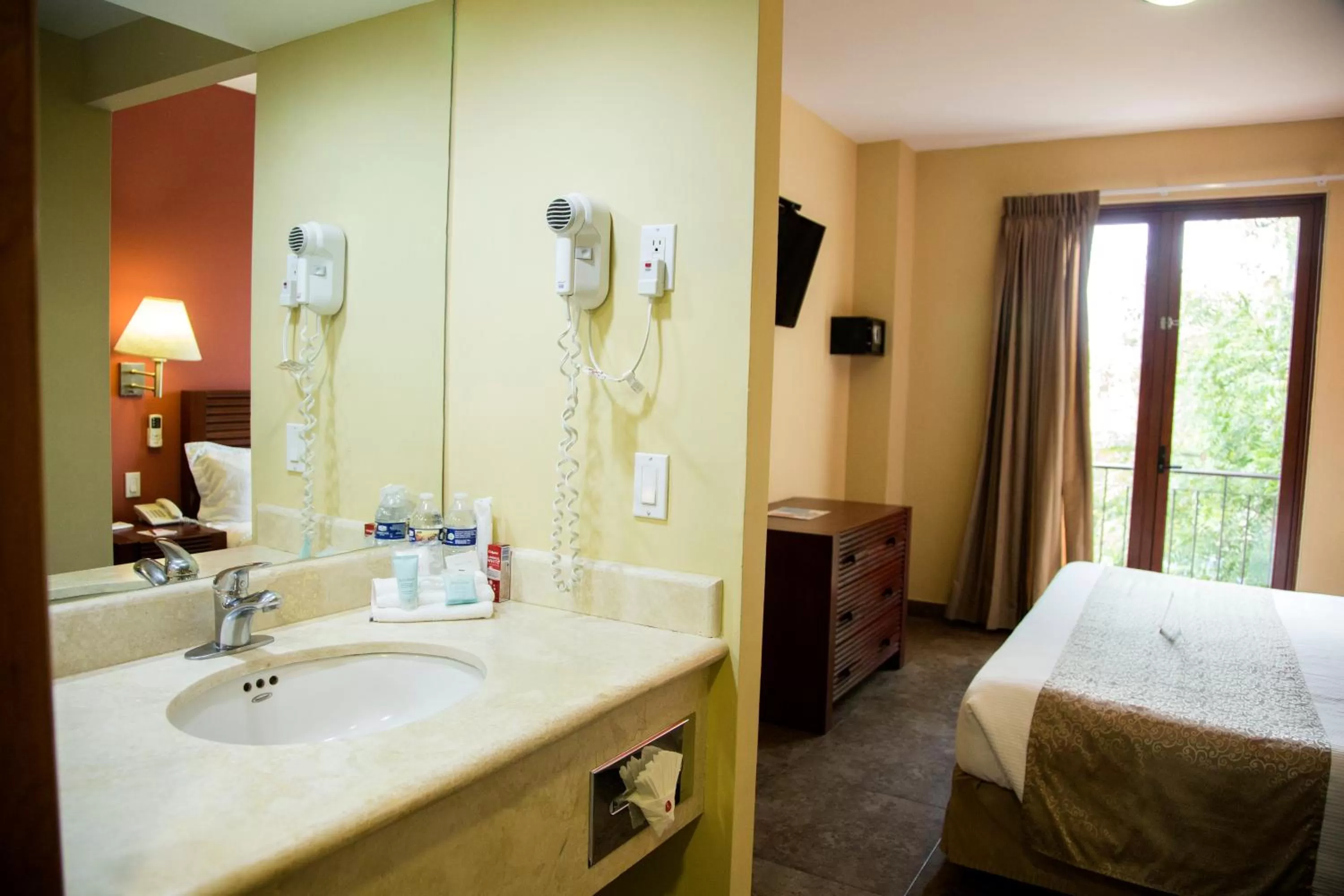 King Room in Seven Crown La Paz Centro Historico