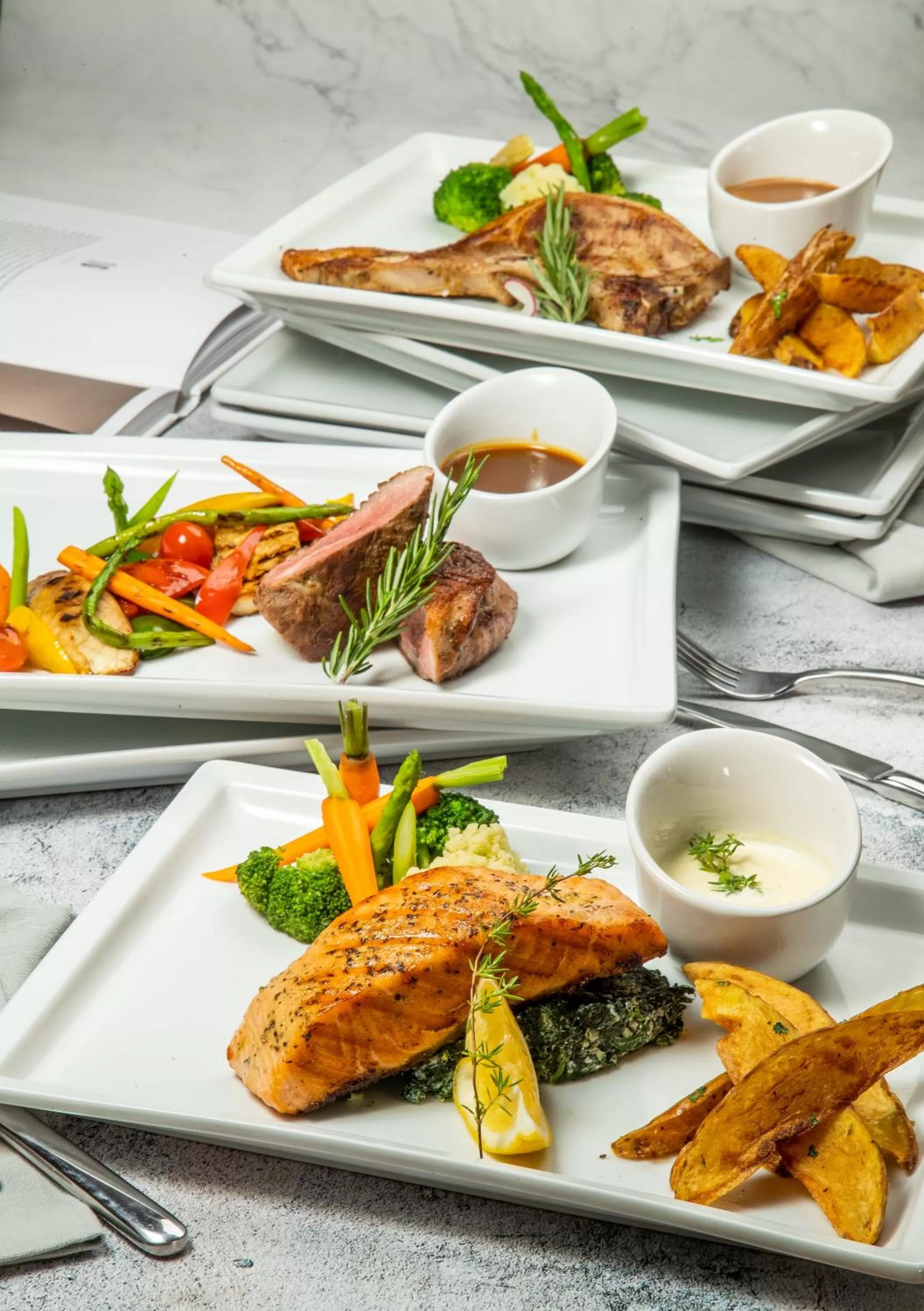 Food in Phra Singh Village